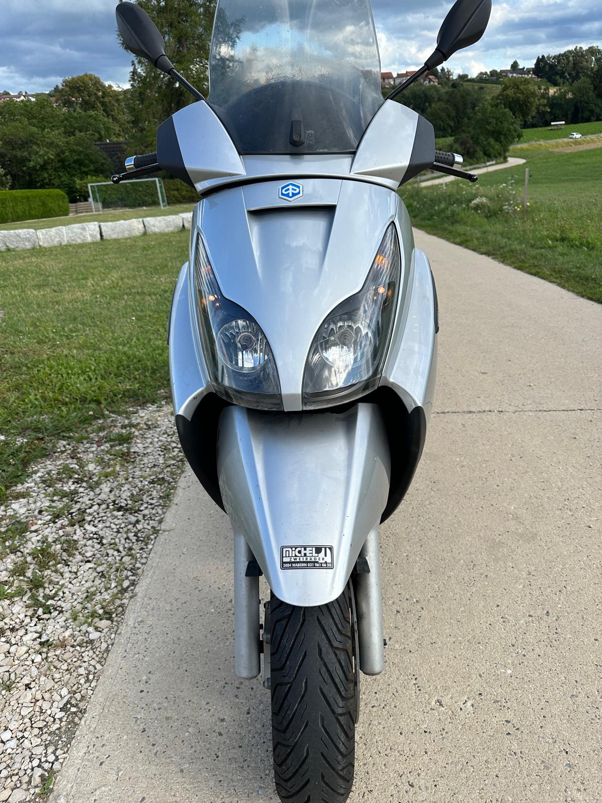 PIAGGIO X7 250 i.e.