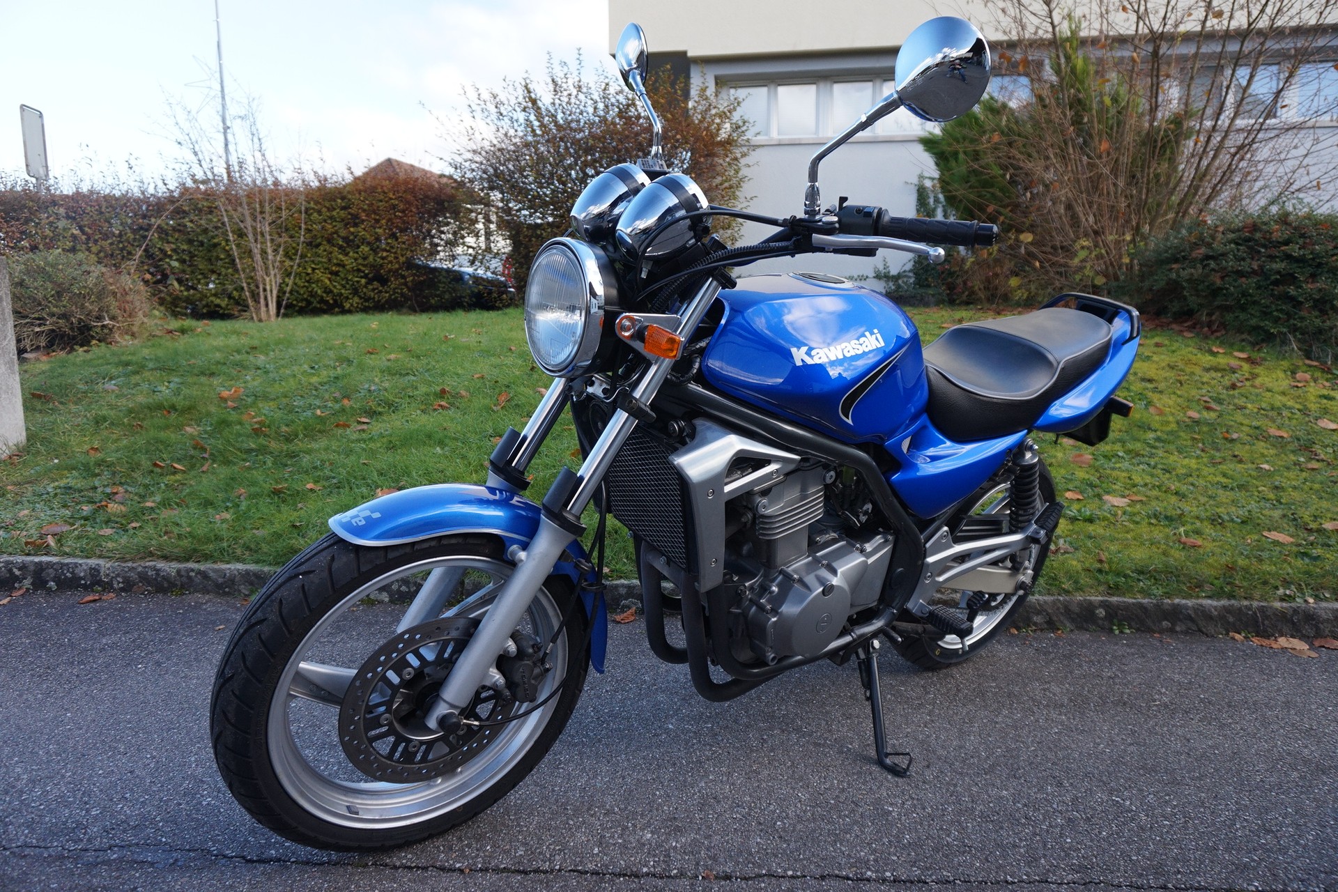 KAWASAKI ER-5-showroom-element-1