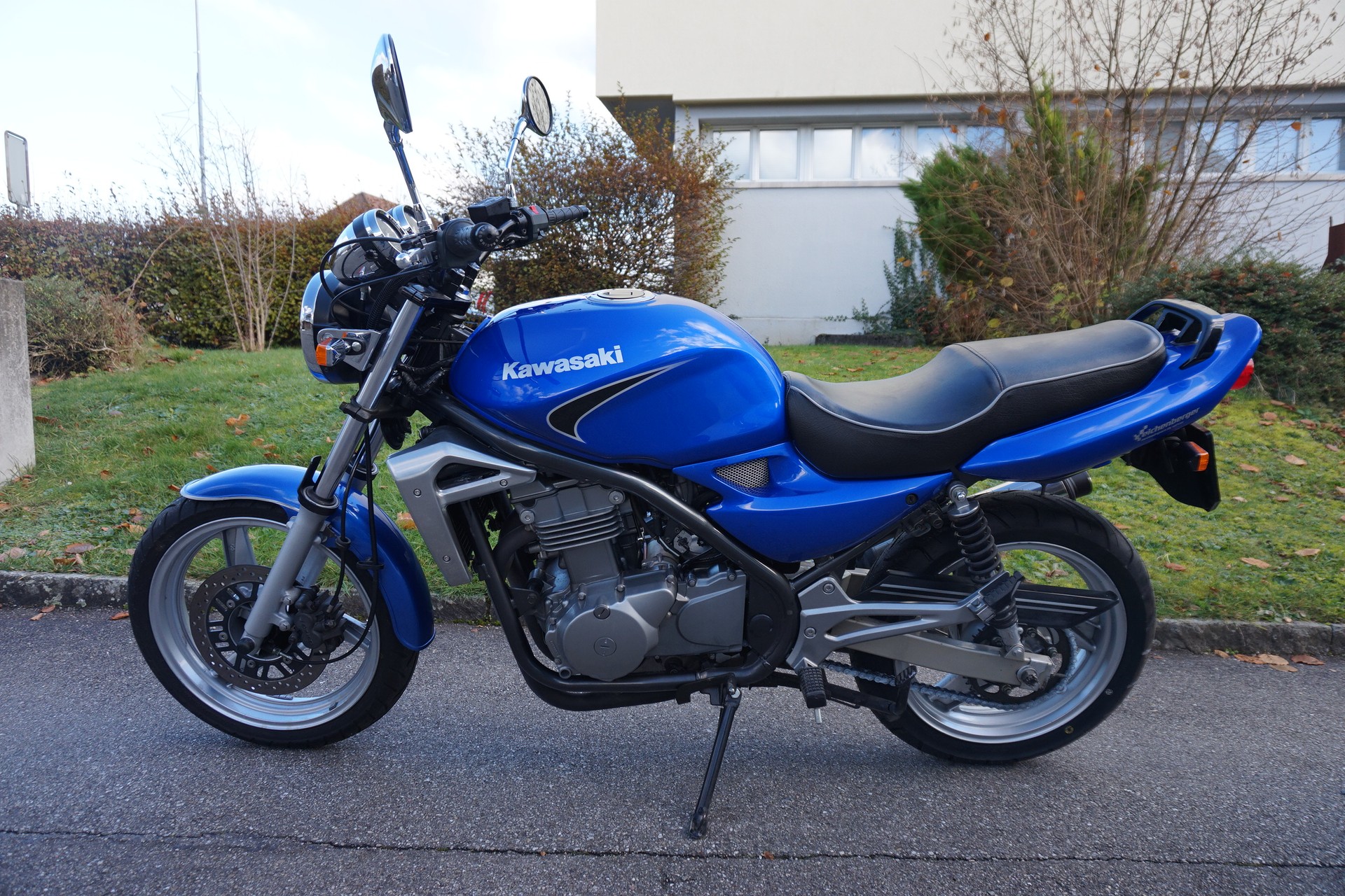 KAWASAKI ER-5