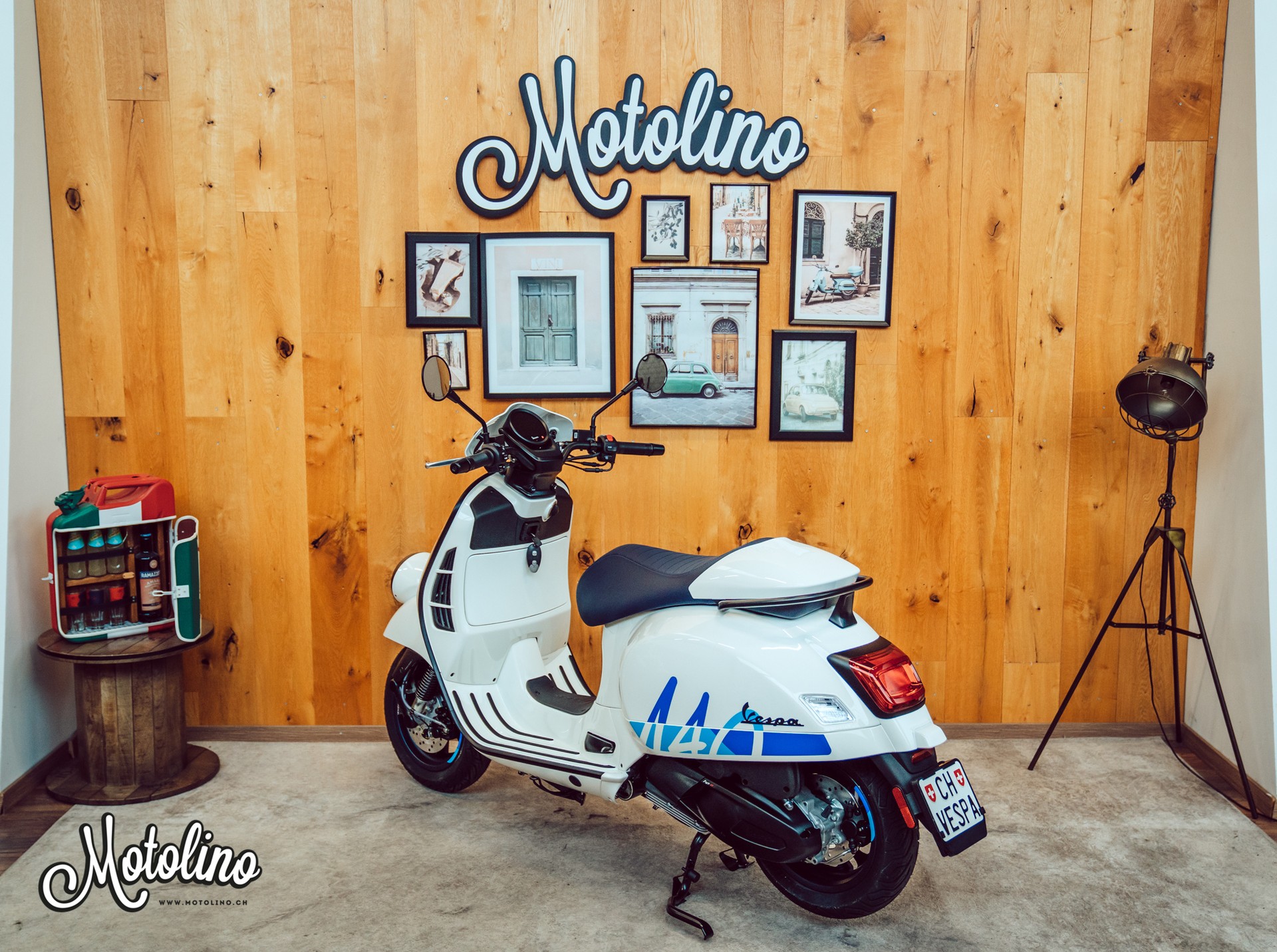 PIAGGIO Vespa GTV 300 (2025)  140th Anniversary-showroom-element-3