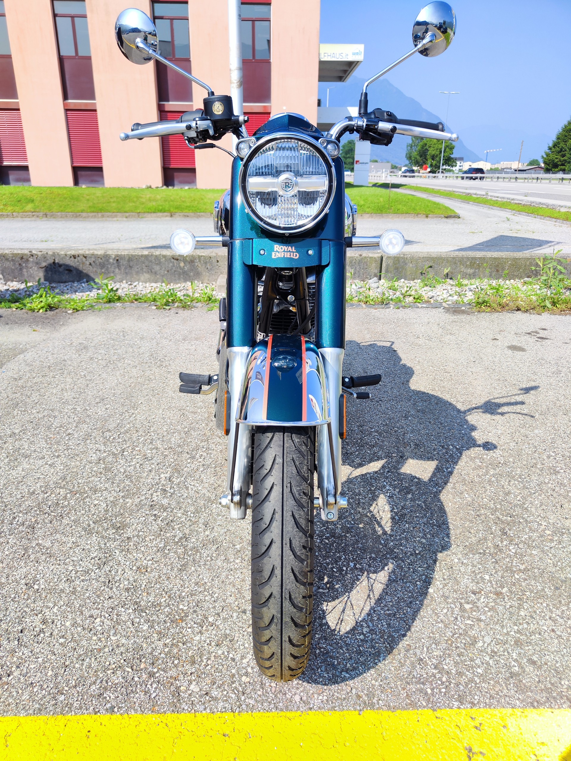ROYAL ENFIELD Classic 350 Chrome-image-2