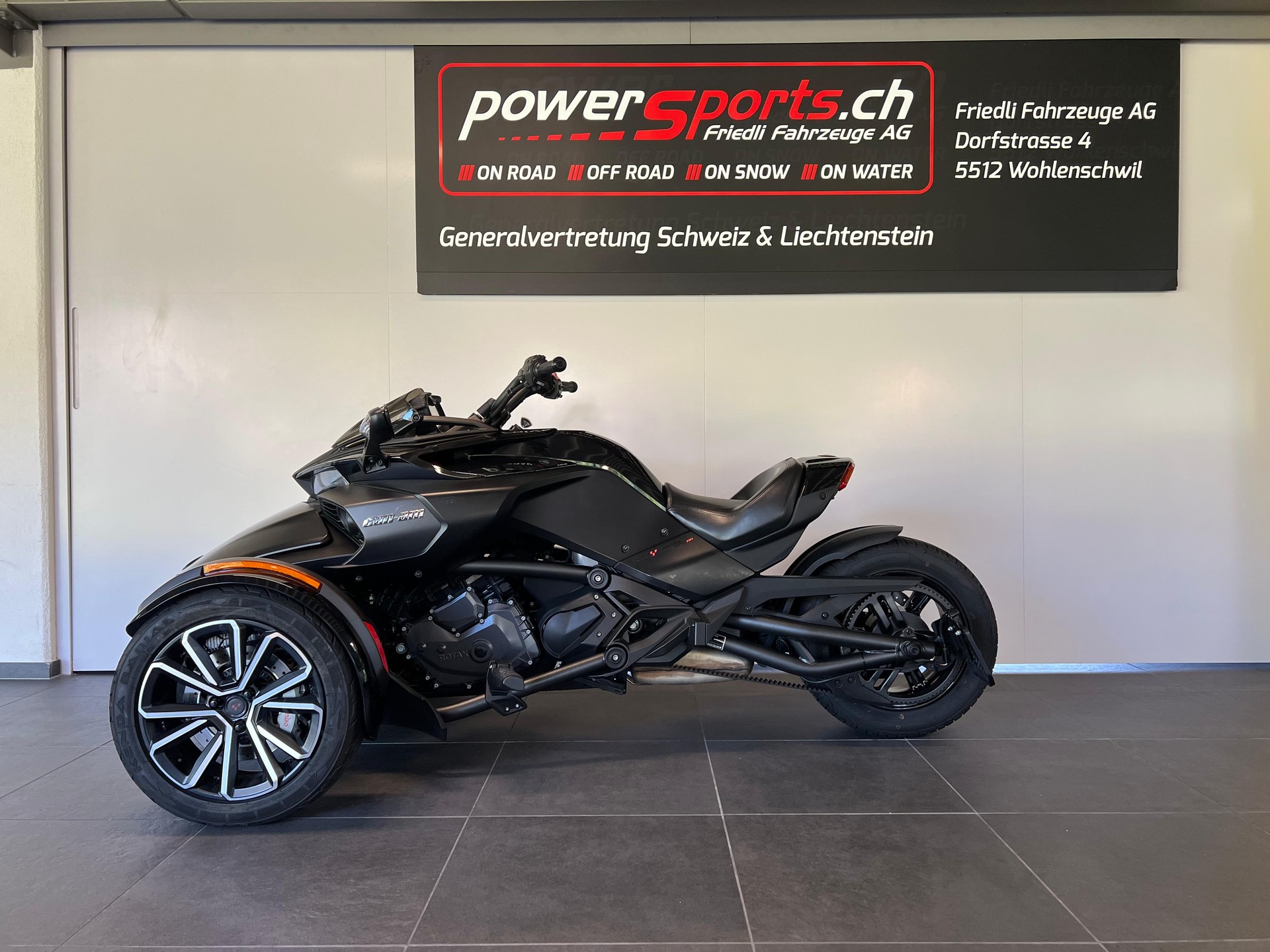 CAN-AM Spyder F3-S SE6-image-3