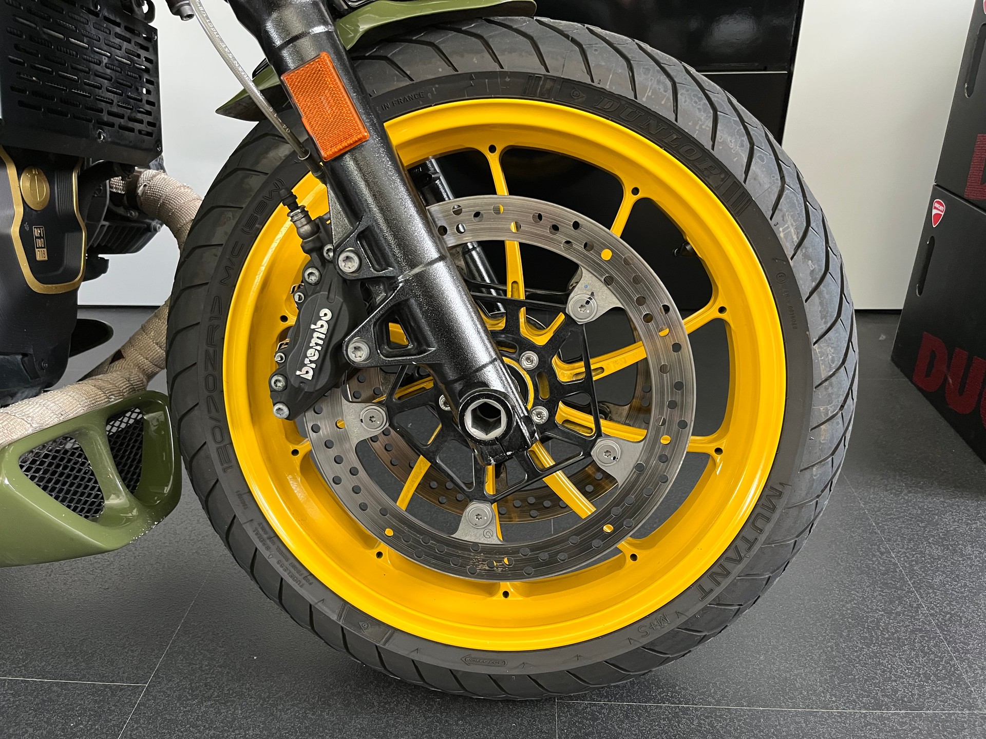 BMW R nineT Racer ABS-image-1