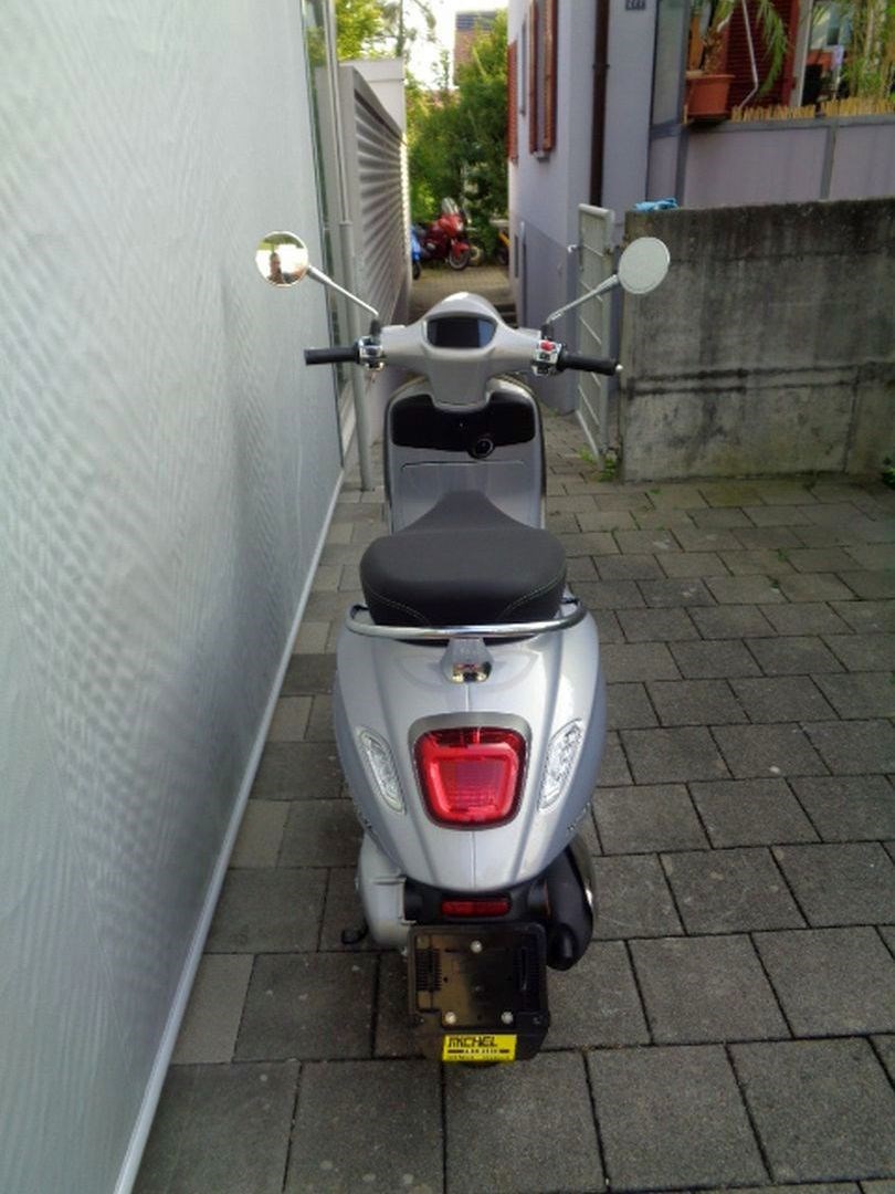 PIAGGIO VESPA PRIMAVERA 125 TECH ABS E5-showroom-element-2
