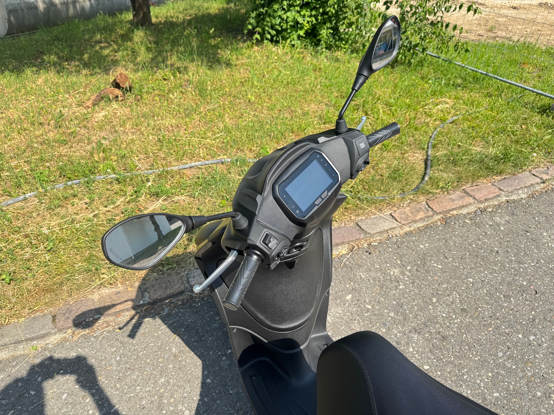 PIAGGIO Liberty 125 Sport-image-4