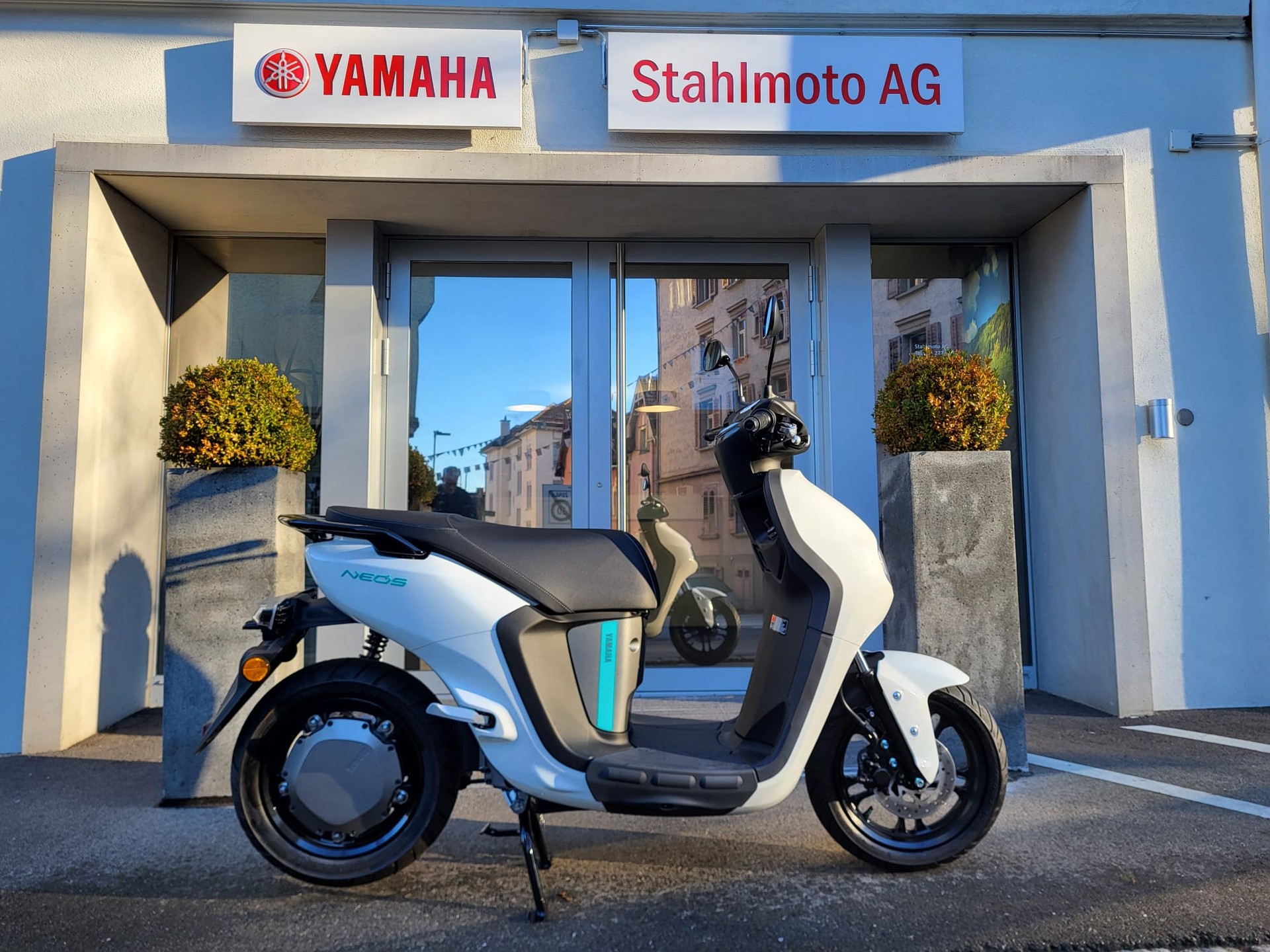 YAMAHA Neo's EV