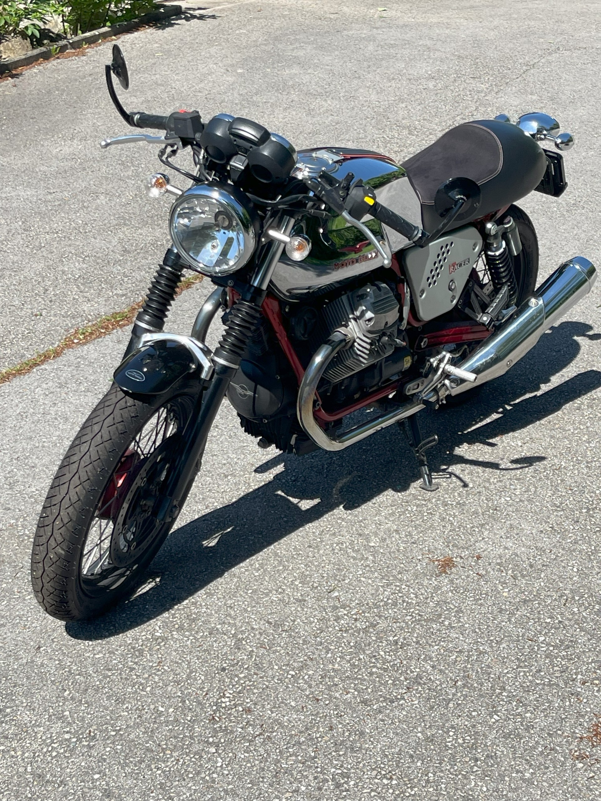 MOTO GUZZI V7 Racer-image-3