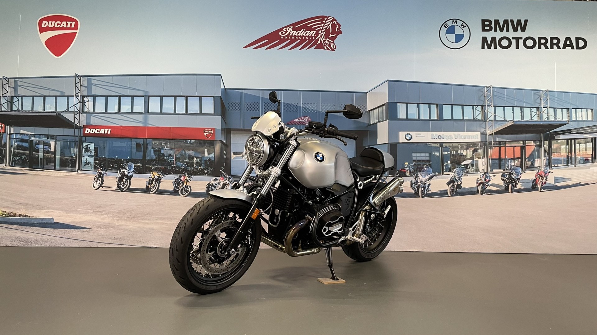 BMW R nineT Pure Option 719-showroom-element-2