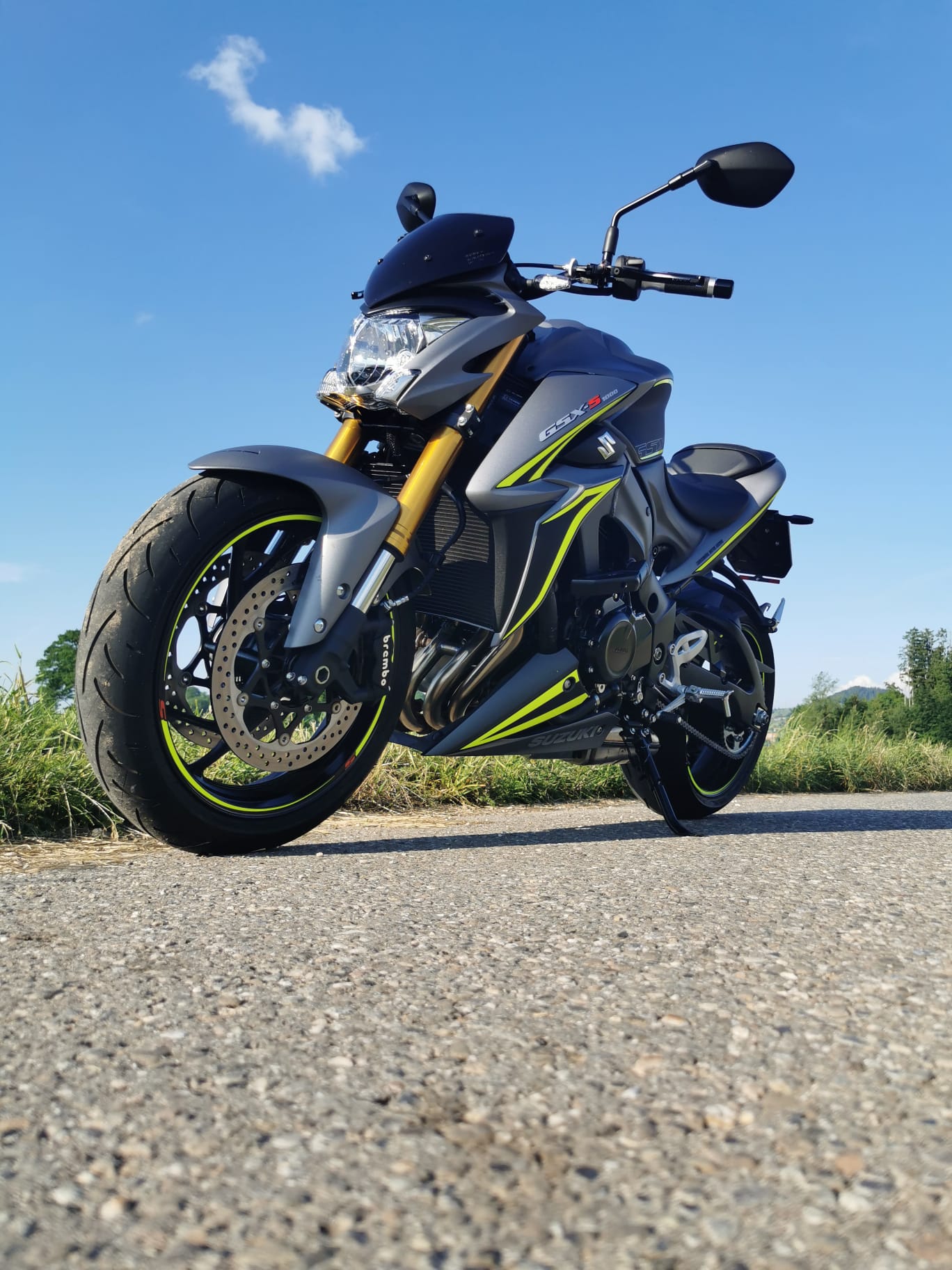 SUZUKI GSX-S 1000-image-1