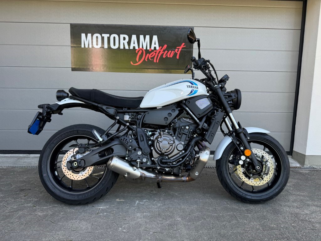 YAMAHA XSR 700-image-0