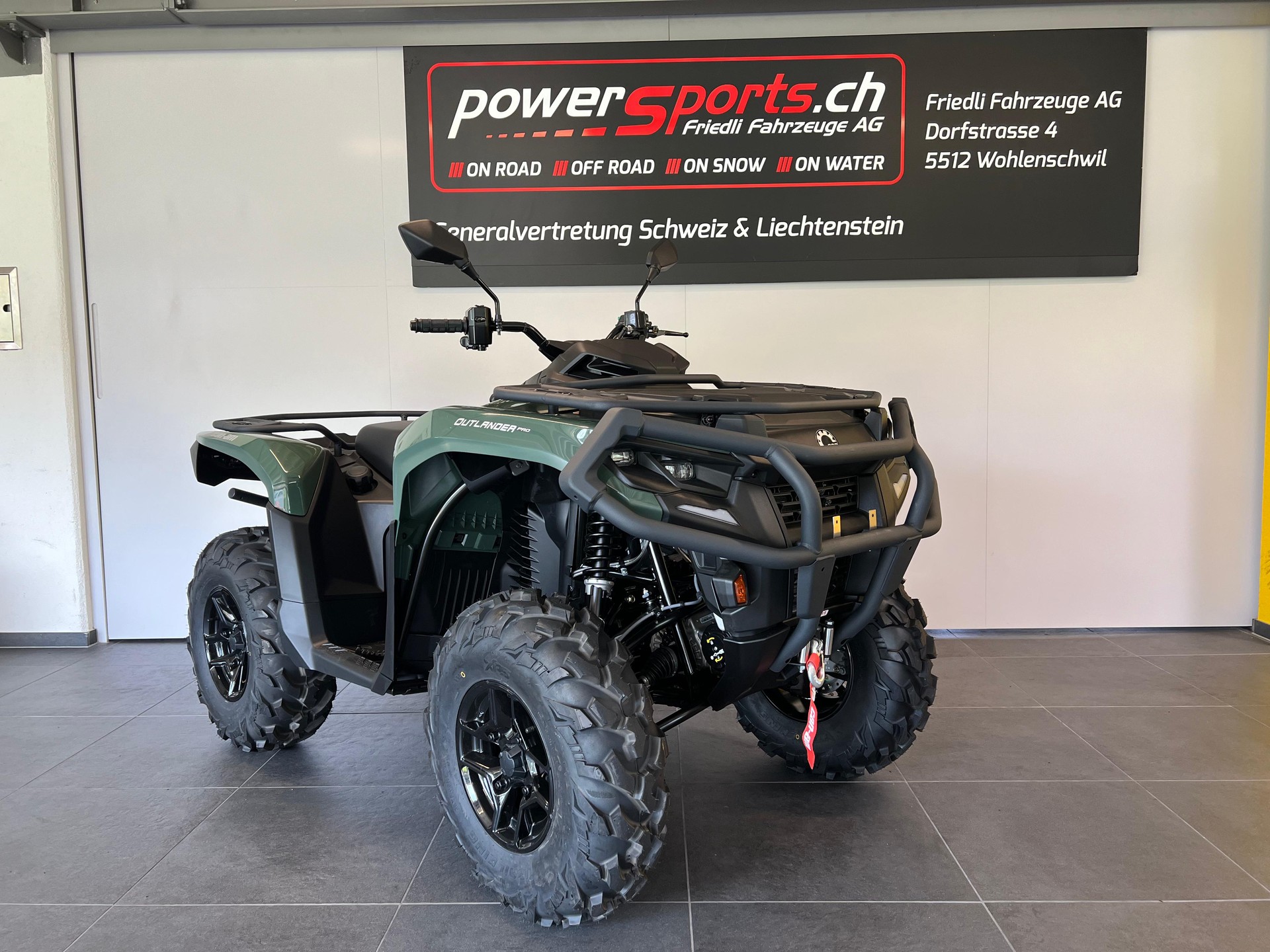 CAN-AM Outlander HD7 PRO XU ABS T-showroom-element-1