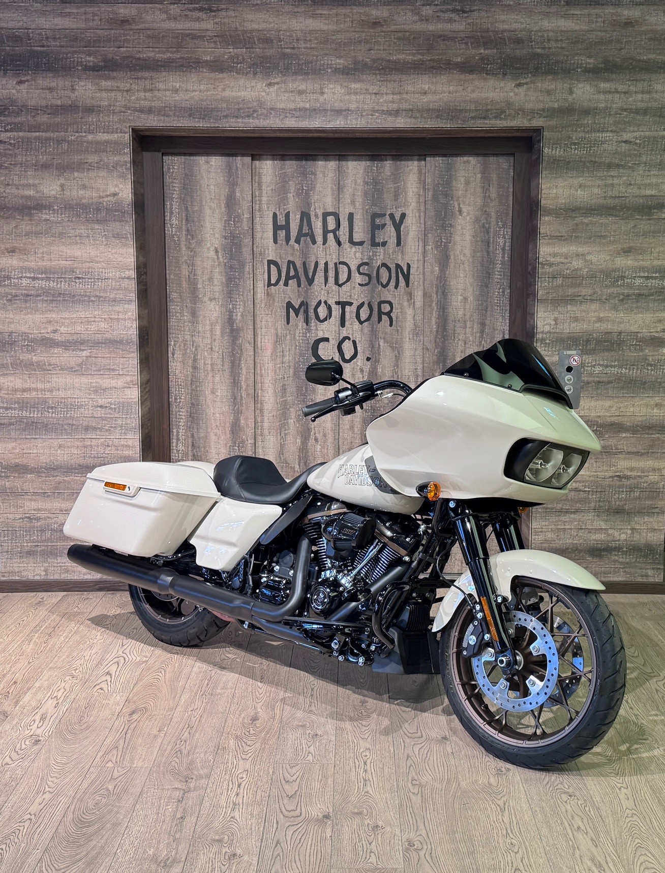HARLEY-DAVIDSON FLTRXST Road Glide ST 117-image-1