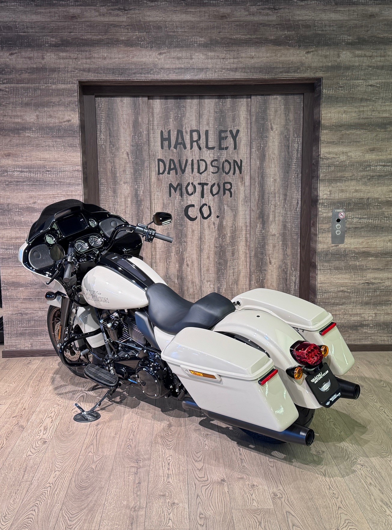 HARLEY-DAVIDSON FLTRXST Road Glide ST 117-image-4