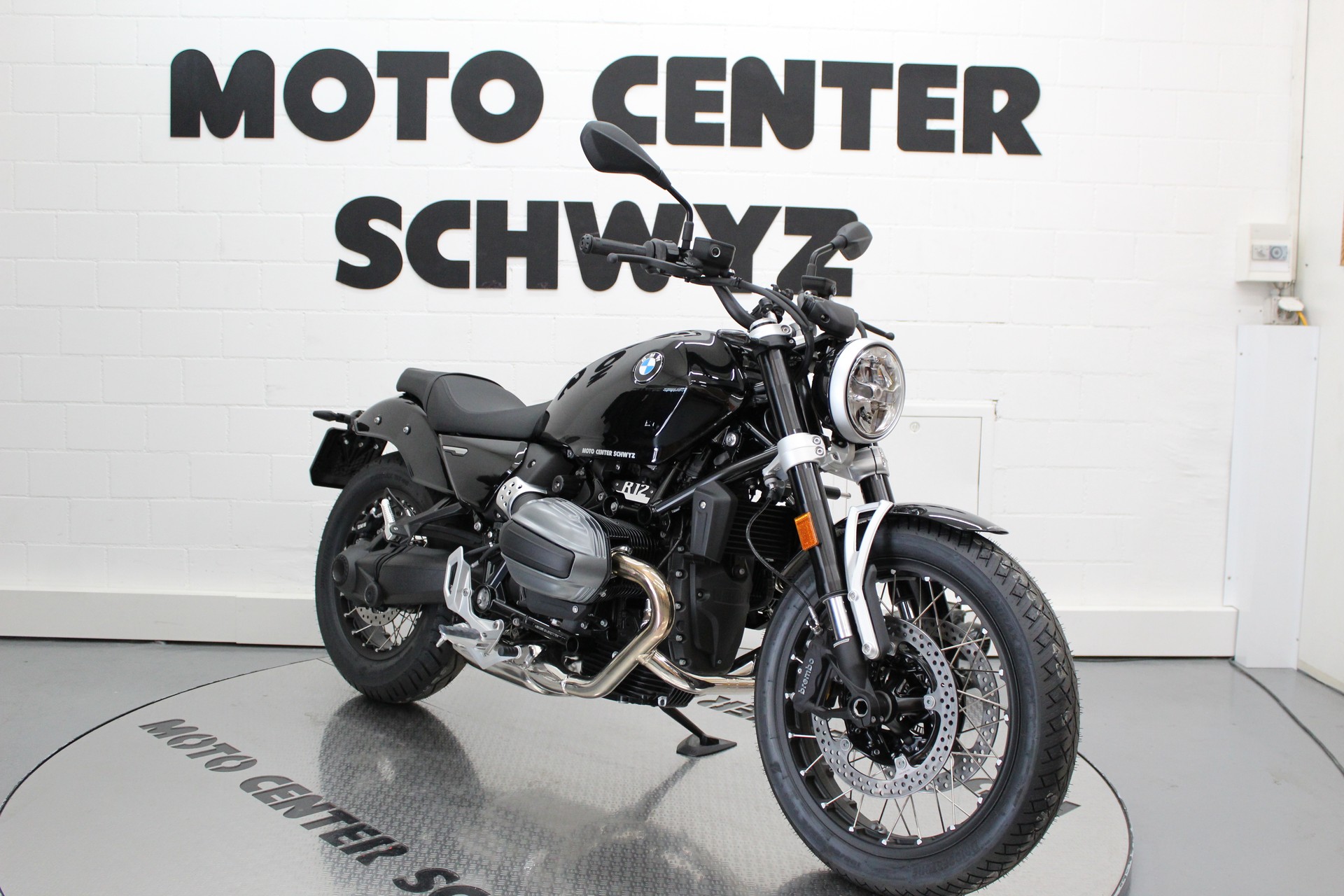 BMW R 12-showroom-element-1