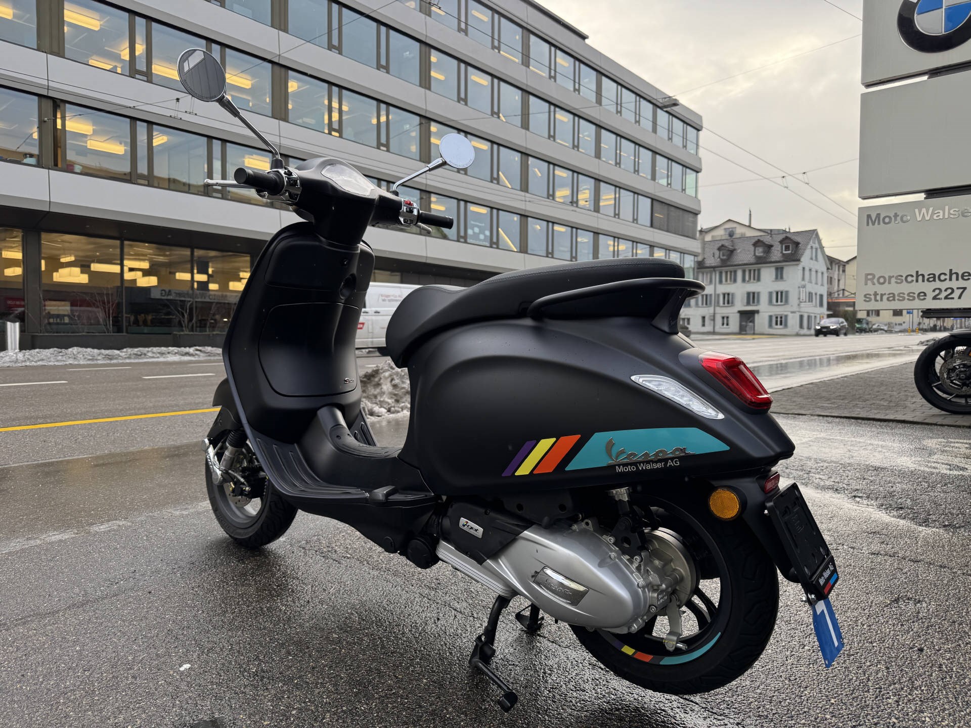 PIAGGIO Vespa Primavera 125 3V ABS-showroom-element-3
