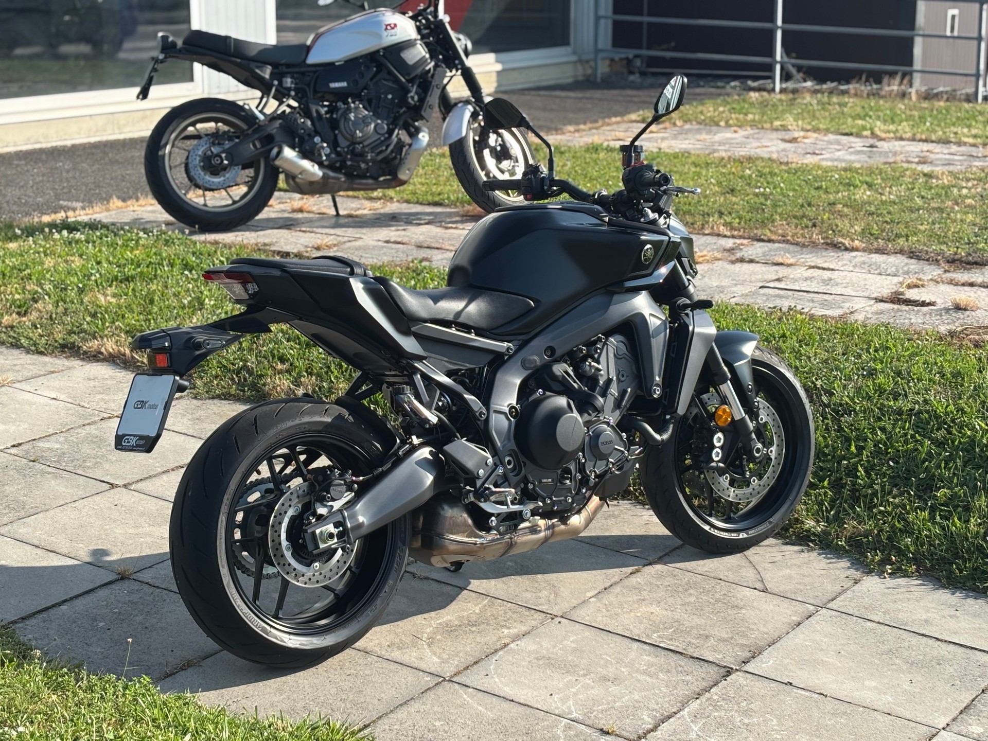 YAMAHA MT-09 Y-AMT-image-2