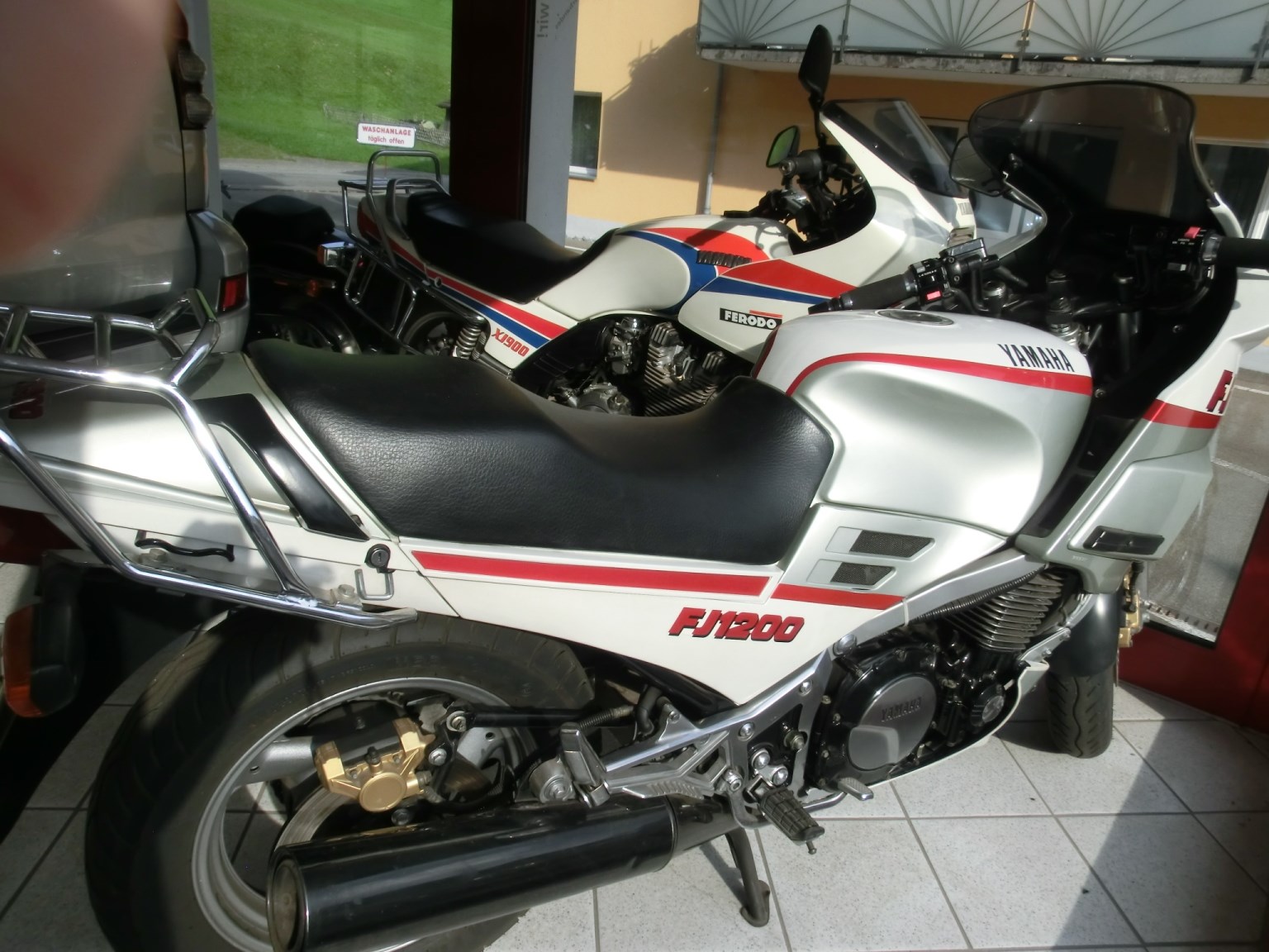 YAMAHA FJ 1200-image-2