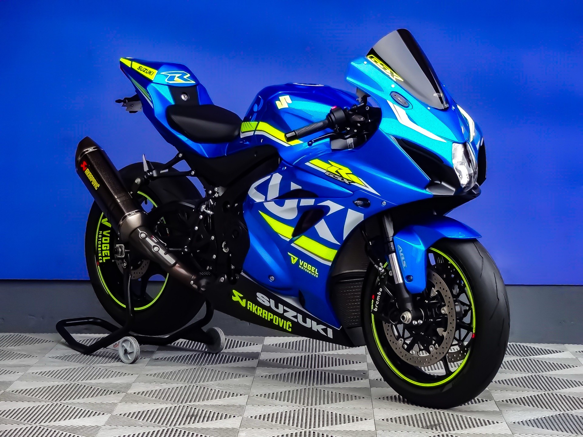 SUZUKI GSX-R 1000 ABS L7-showroom-element-2