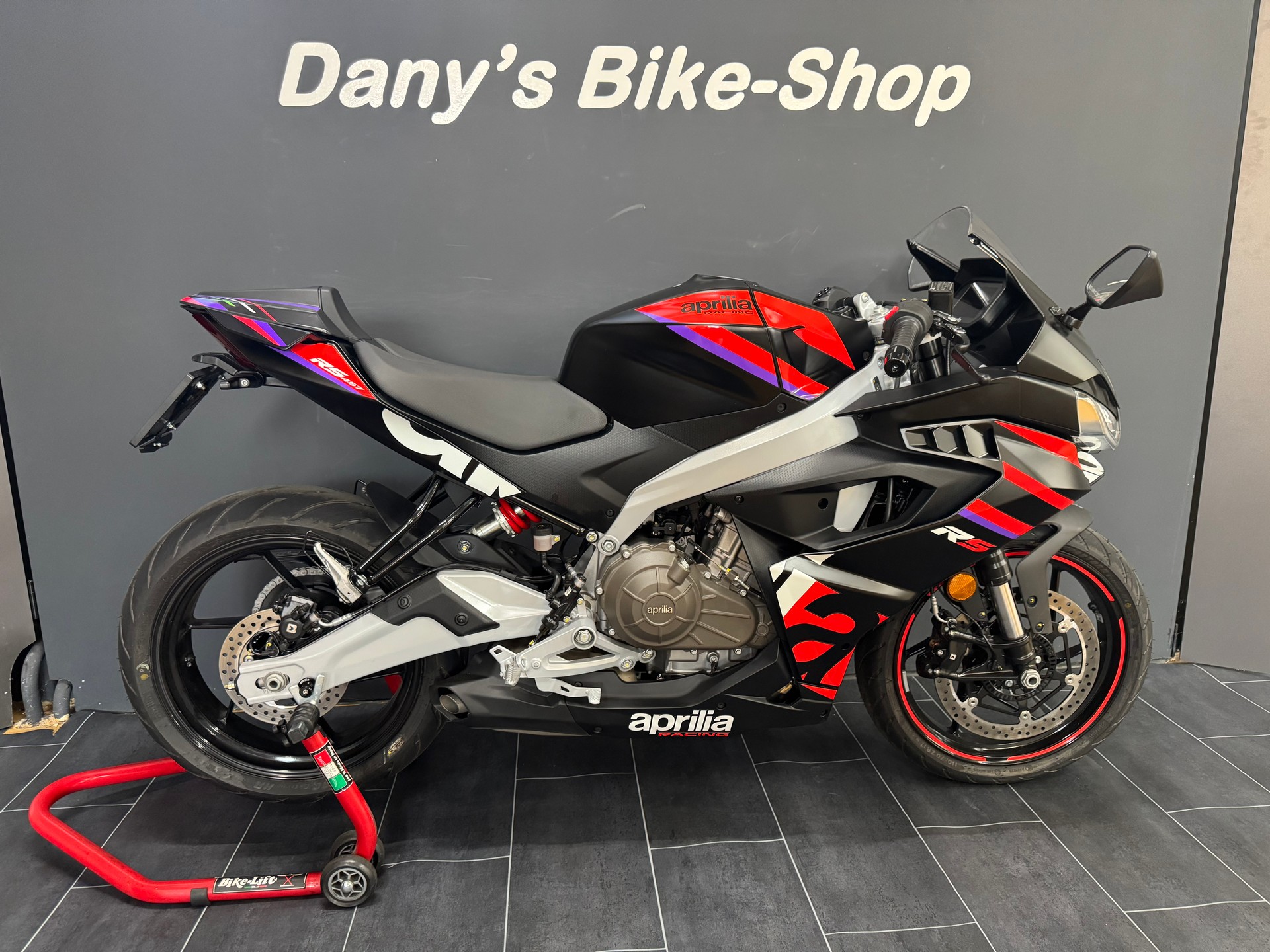 APRILIA RS 457 (35kW)-showroom-element-1