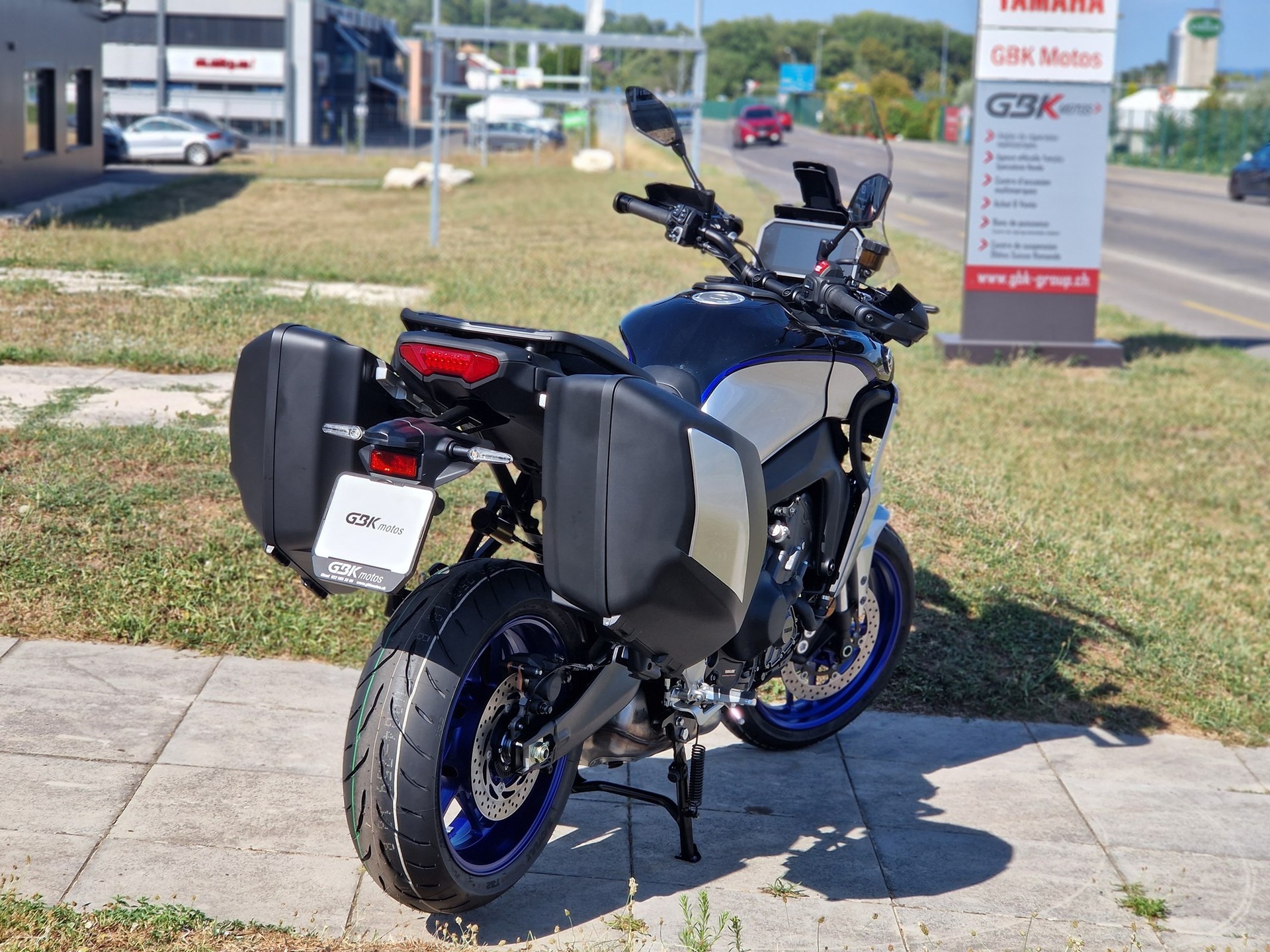YAMAHA Tracer 9 GT-showroom-element-2