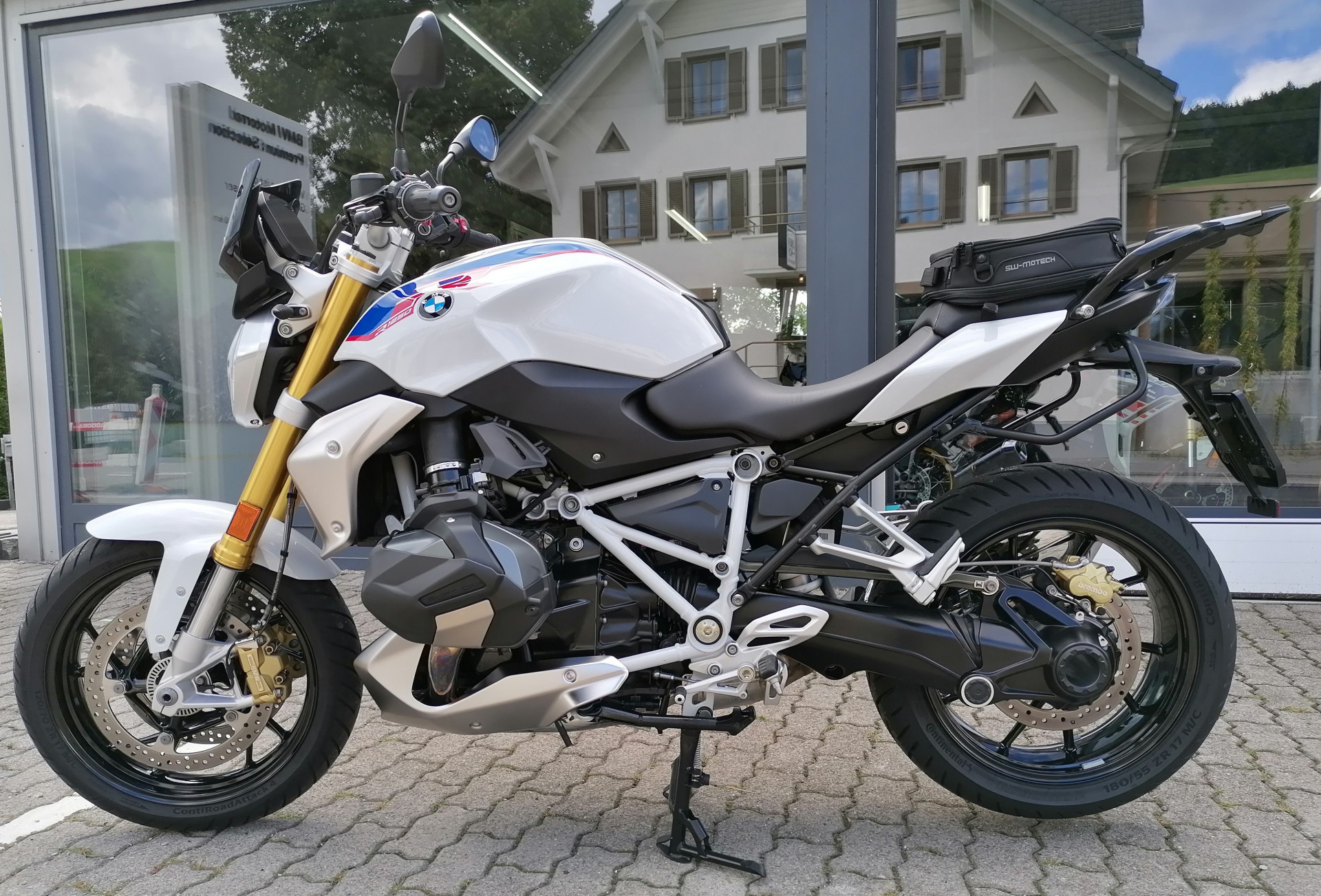 BMW R 1250 R Sport-image-7