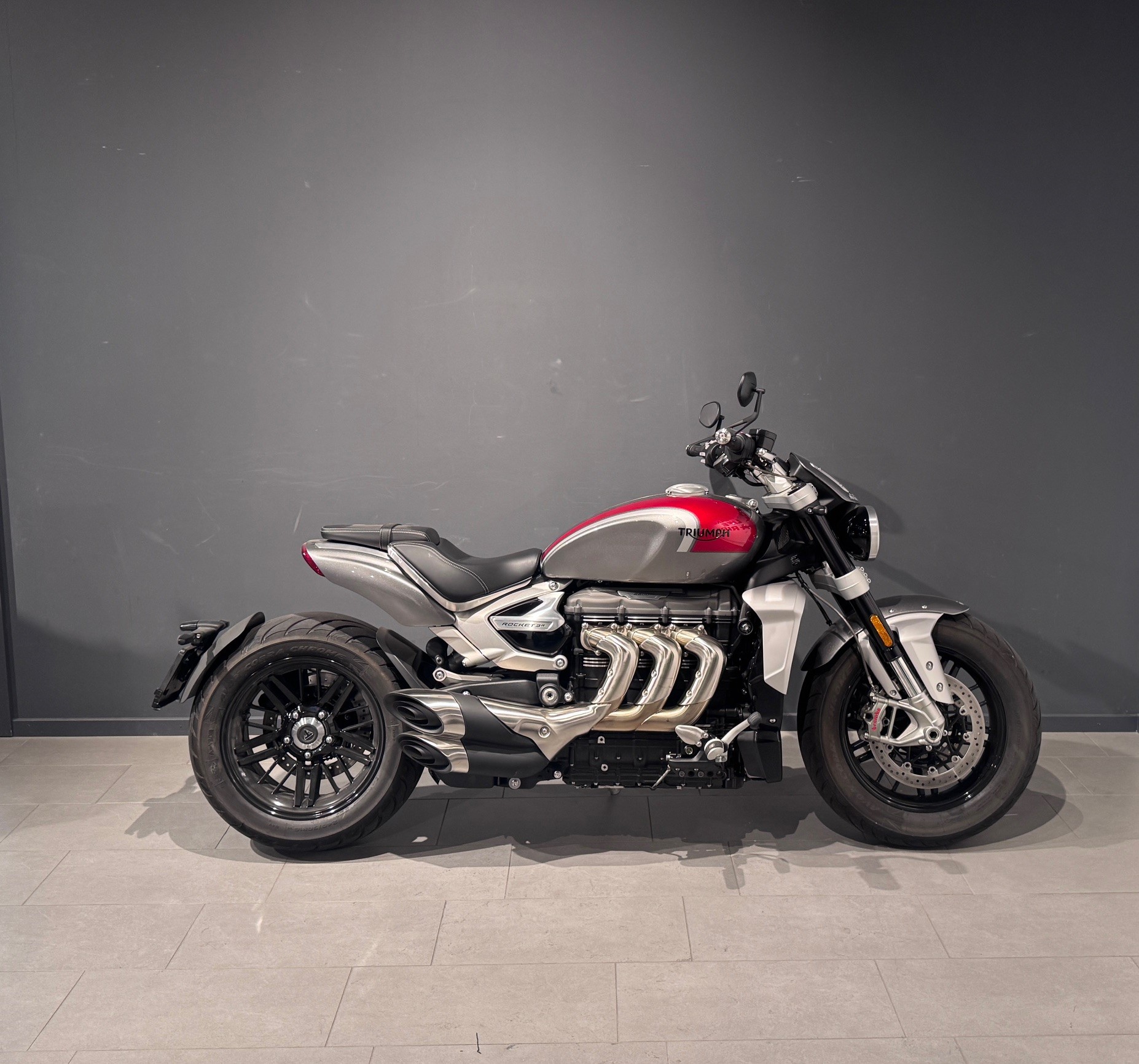 TRIUMPH Rocket 3 R