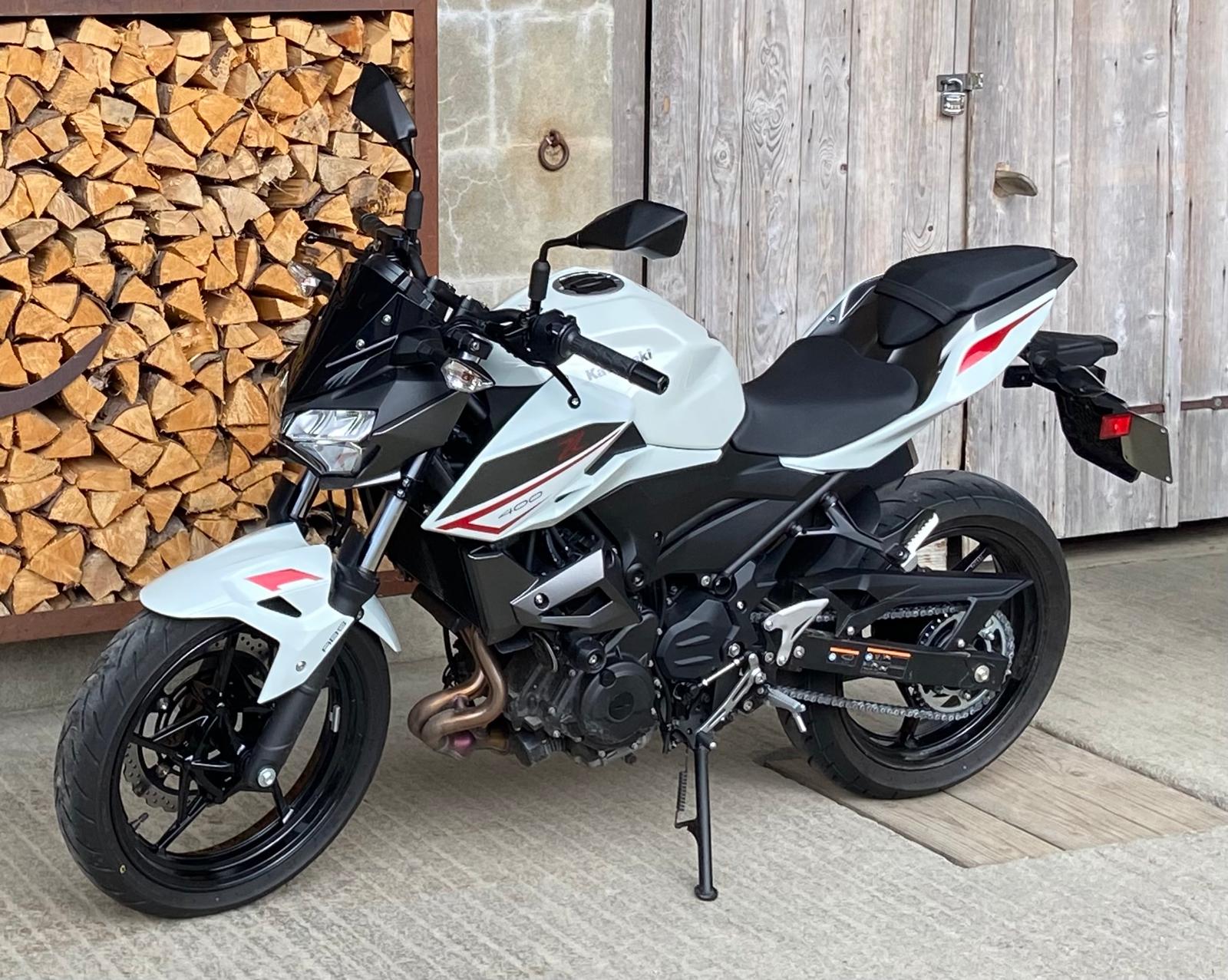 KAWASAKI Z 400-image-2