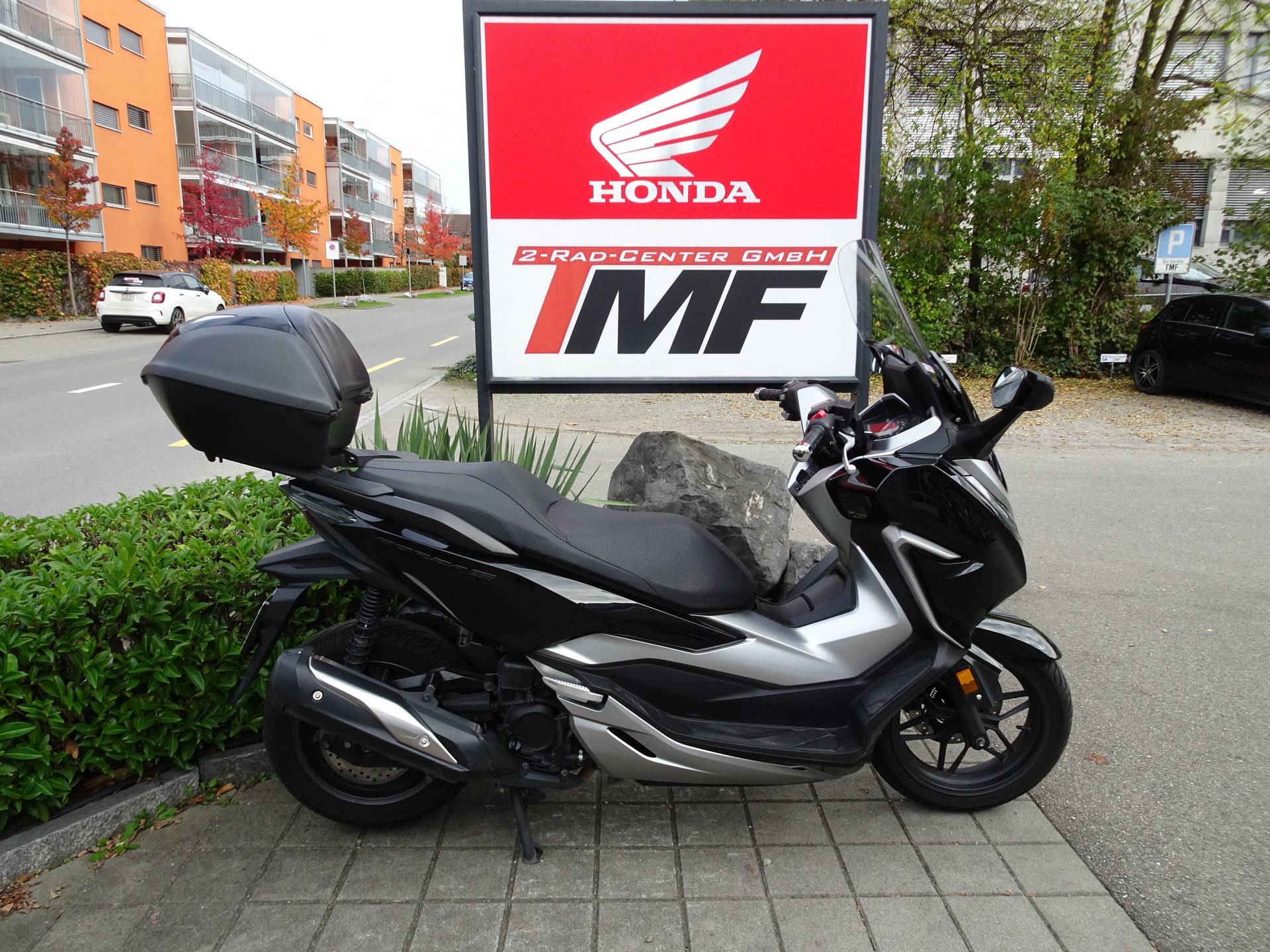HONDA NSS 300 Forza ABS-image-0