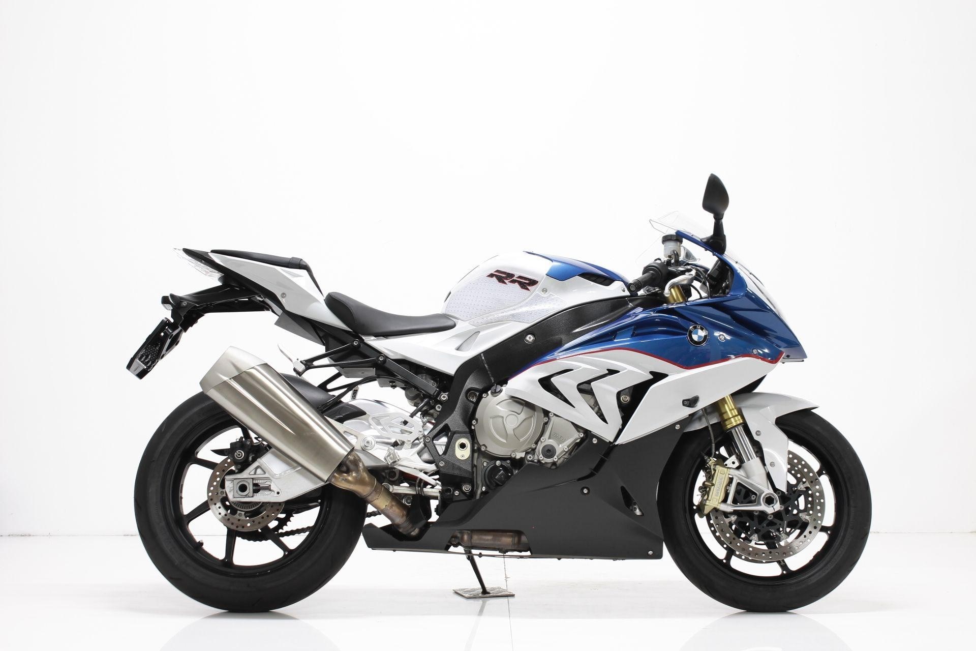 BMW S 1000 RR-showroom-element-2