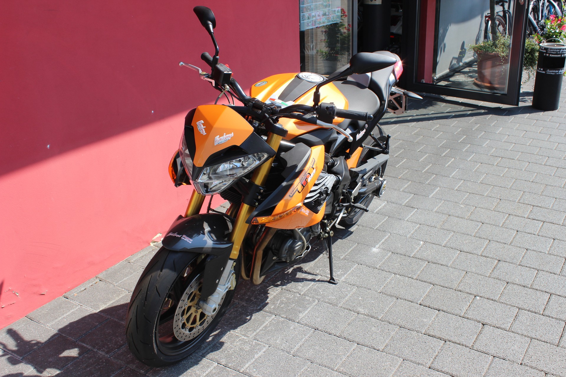 BENELLI TNT 899 Sport-image-2