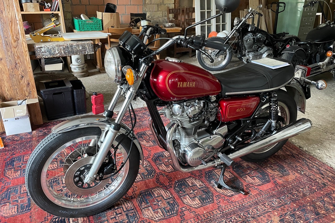 YAMAHA XS 650-image-1