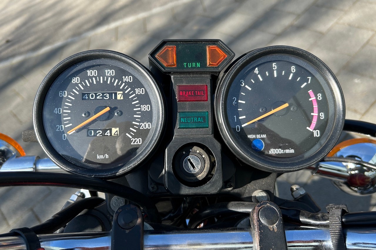 YAMAHA XS 650-image-5