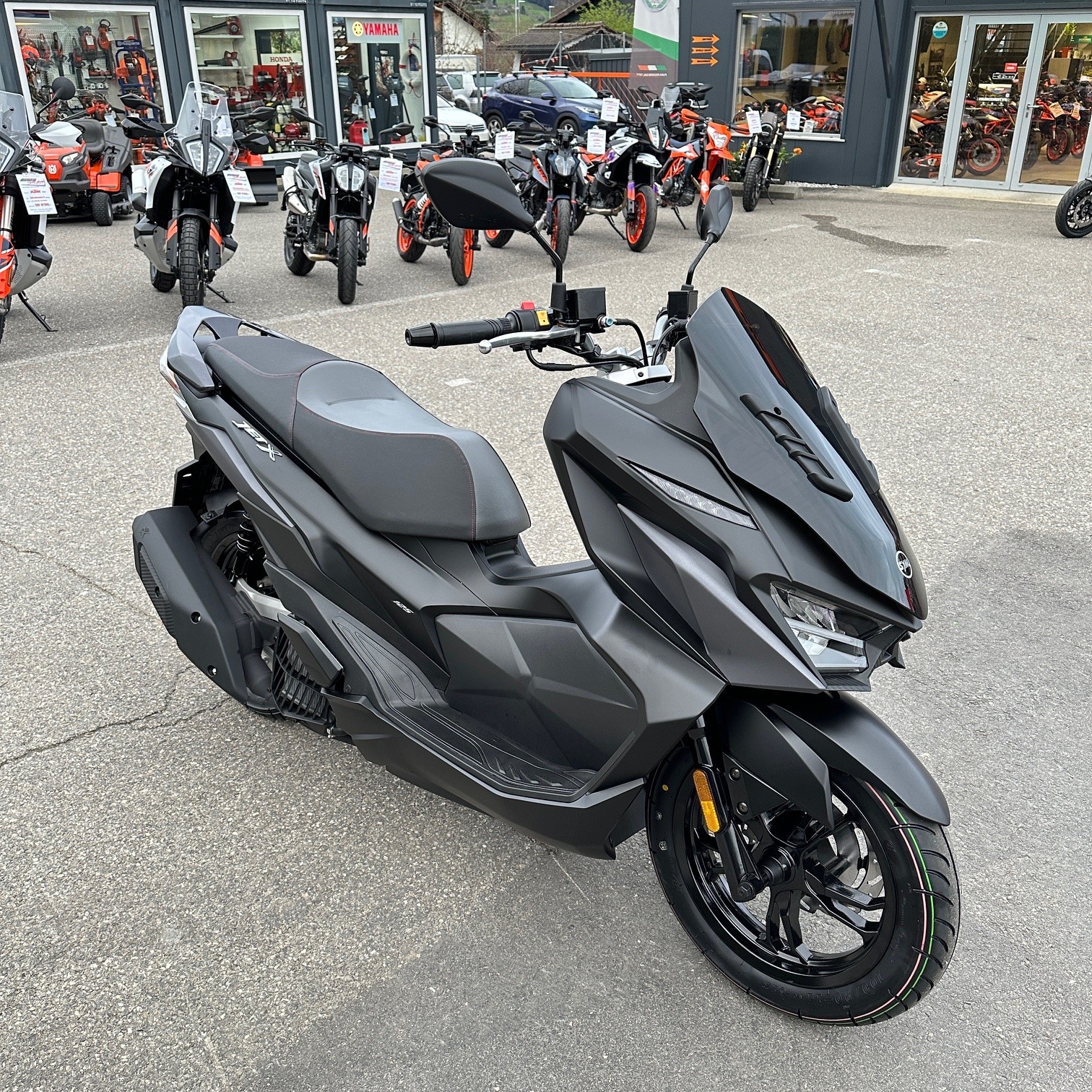 SYM Jet X 125-showroom-element-1