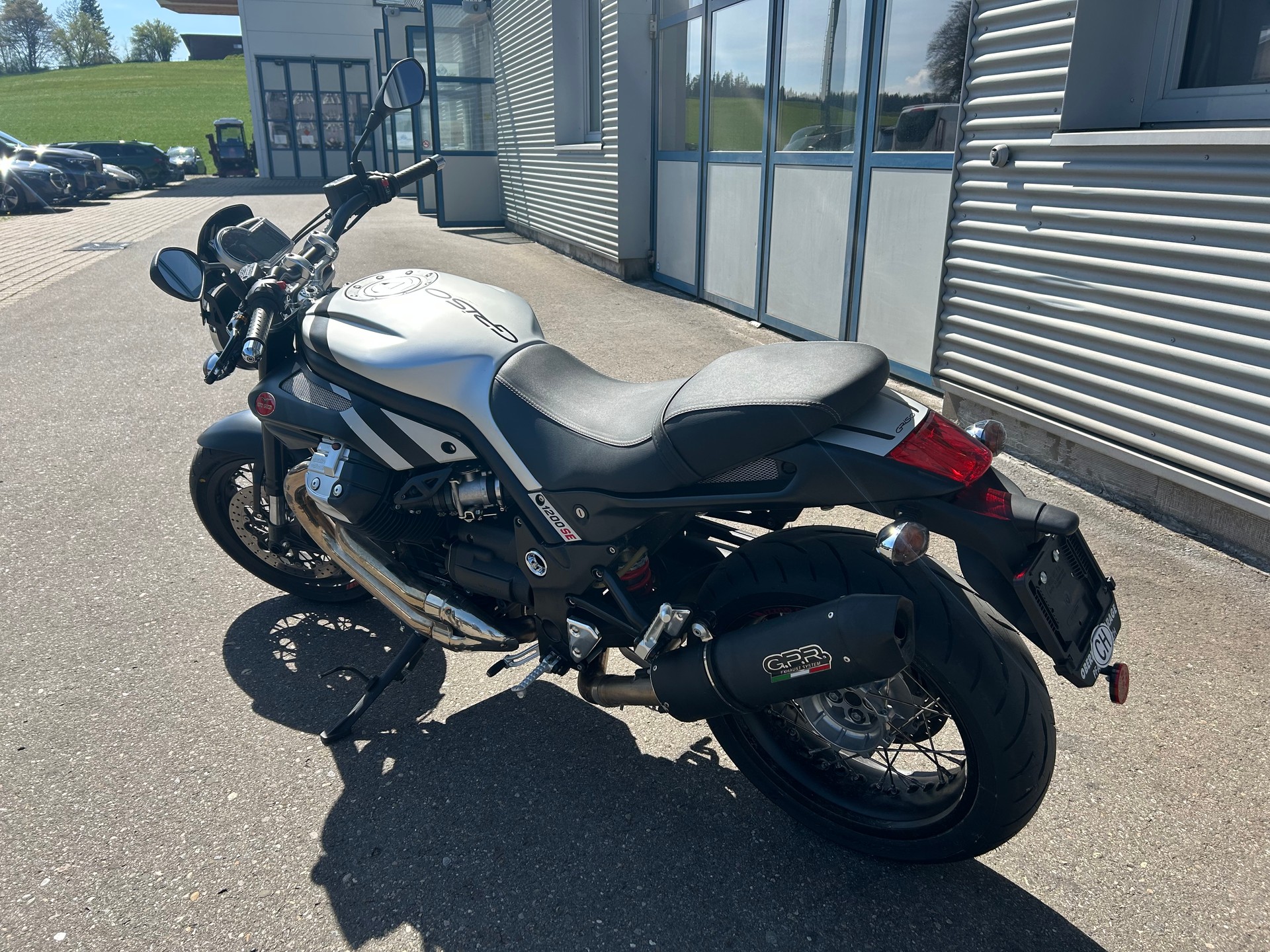 MOTO GUZZI Griso 1200 8V-image-2