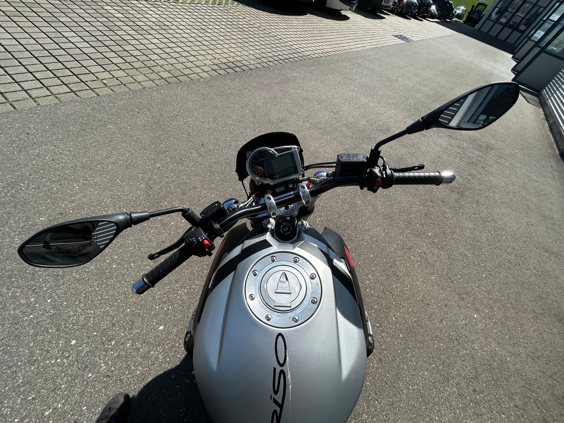 MOTO GUZZI Griso 1200 8V-image-10