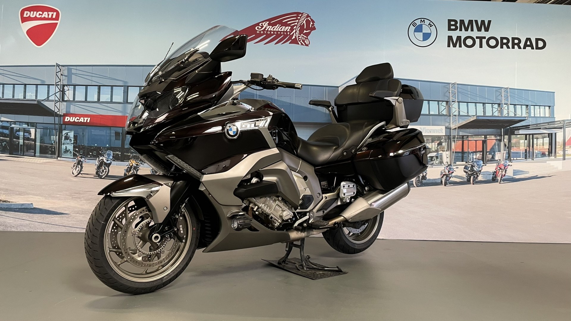 BMW K 1600 GTL-showroom-element-2