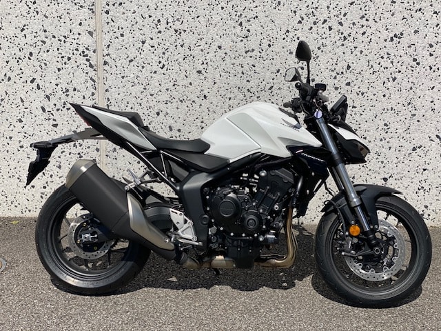 HONDA CB 1000 Hornet-image-0