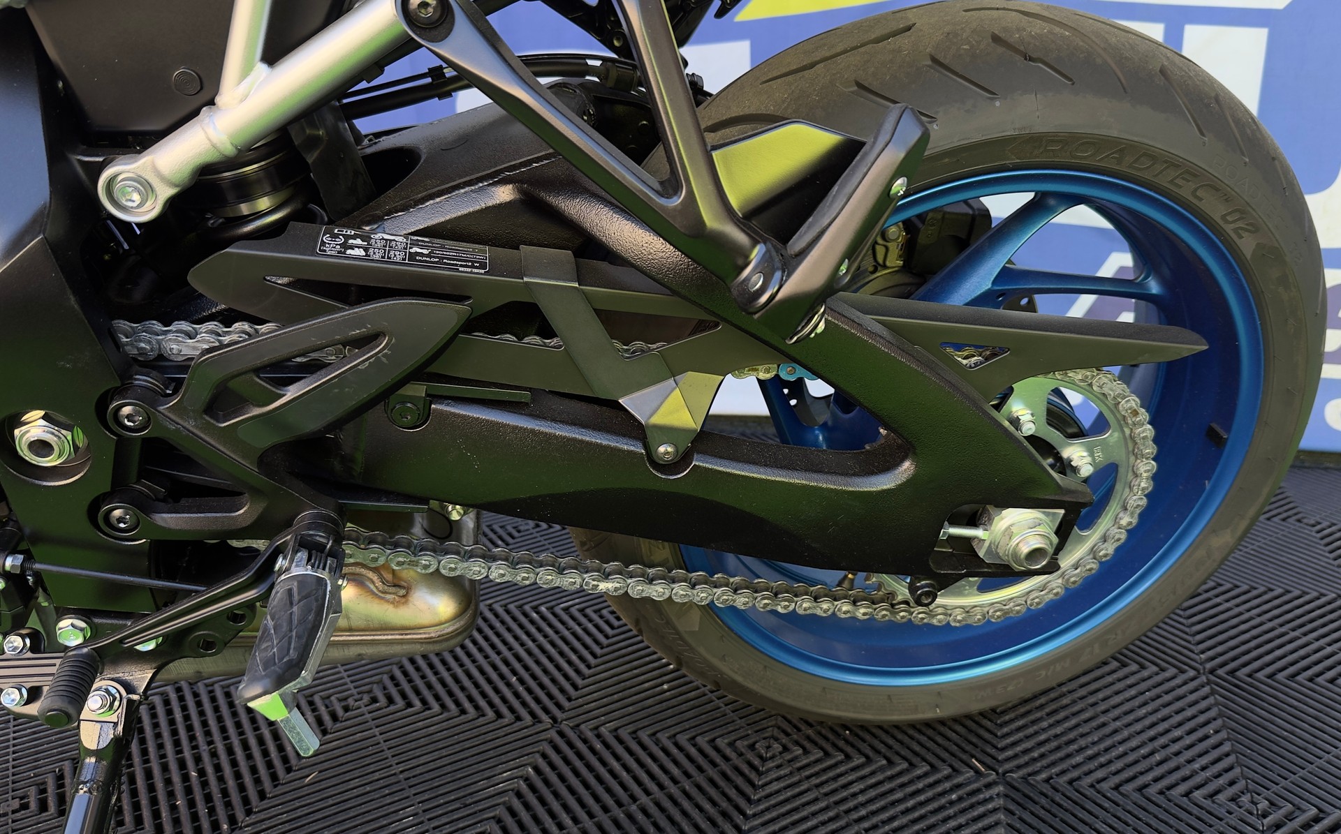 SUZUKI GSX-S 1000 GX-image-12
