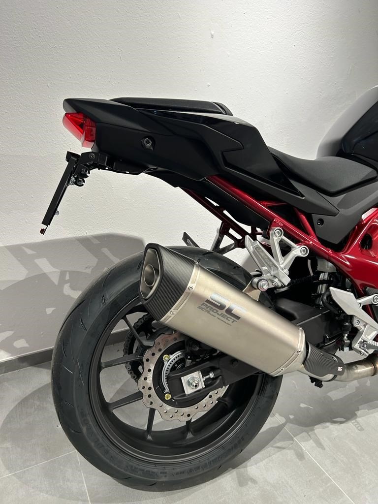 HONDA CB 750 Hornet (35 KW)-image-1