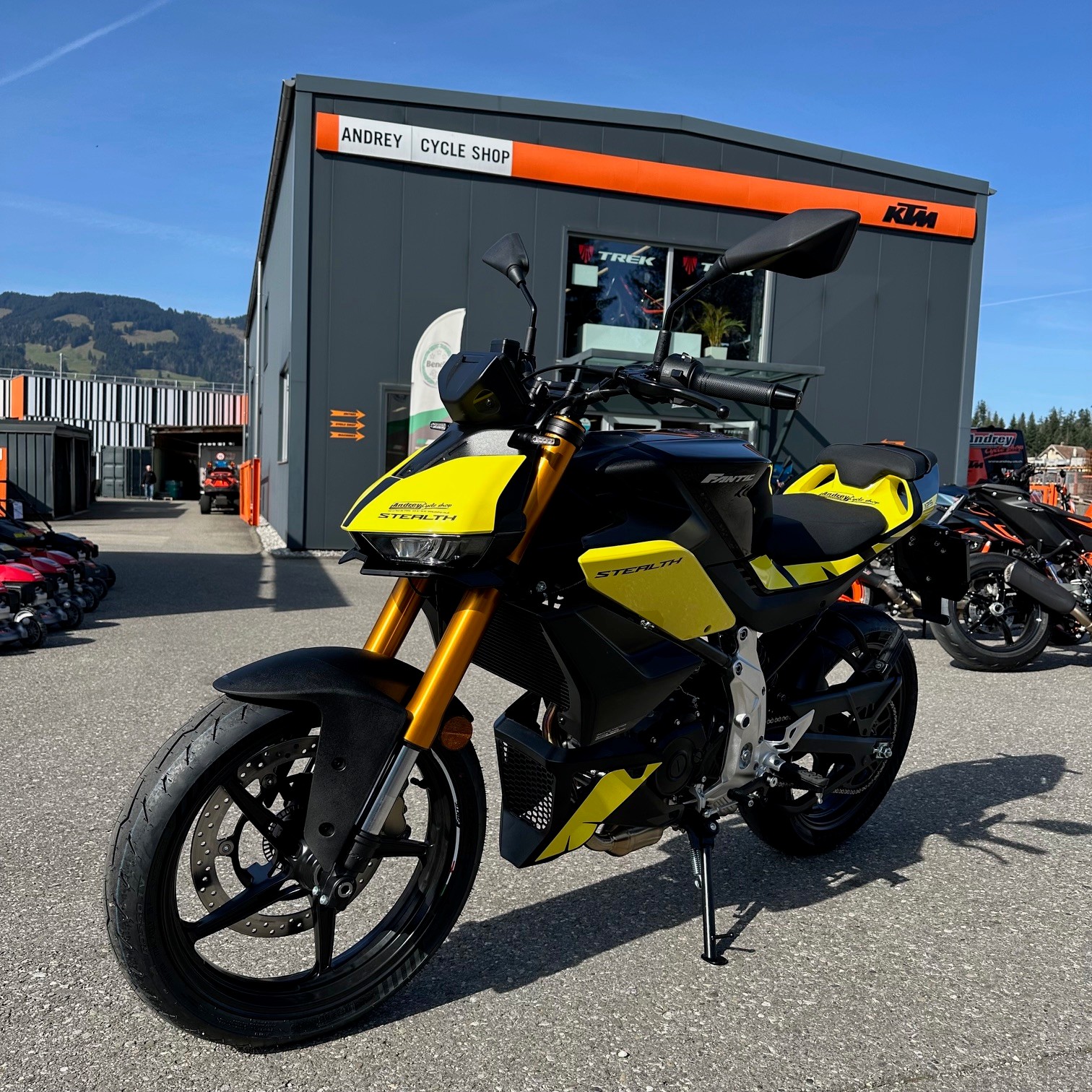 FANTIC STEALTH 125 2025-image-11