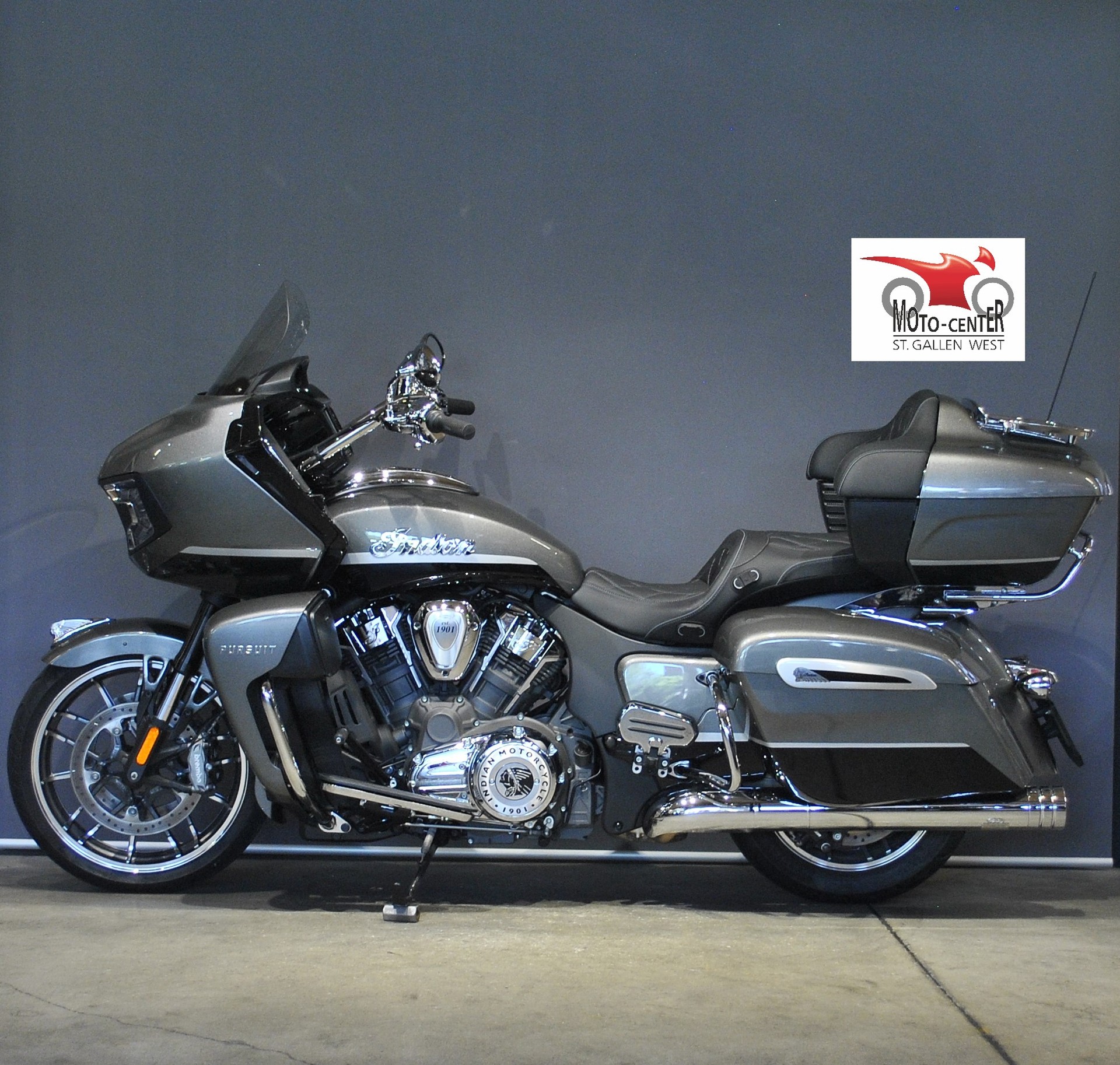 INDIAN Pursuit Limited-showroom-element-2