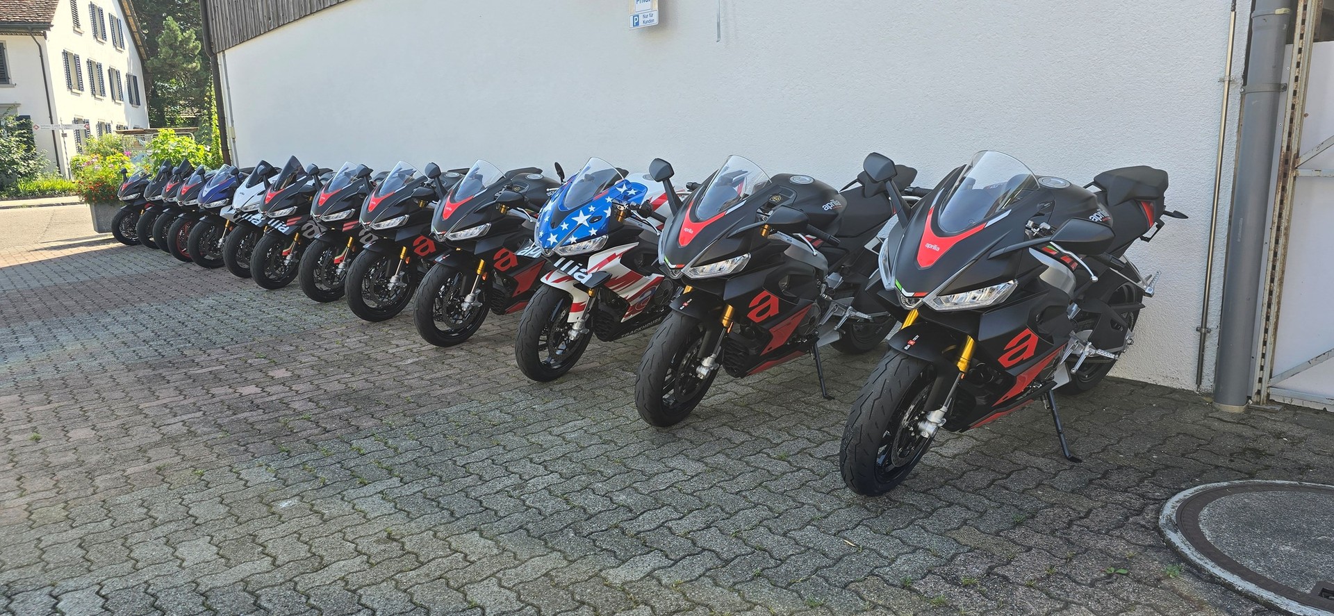PIAGGIO Primavera 125 E5+-business-4