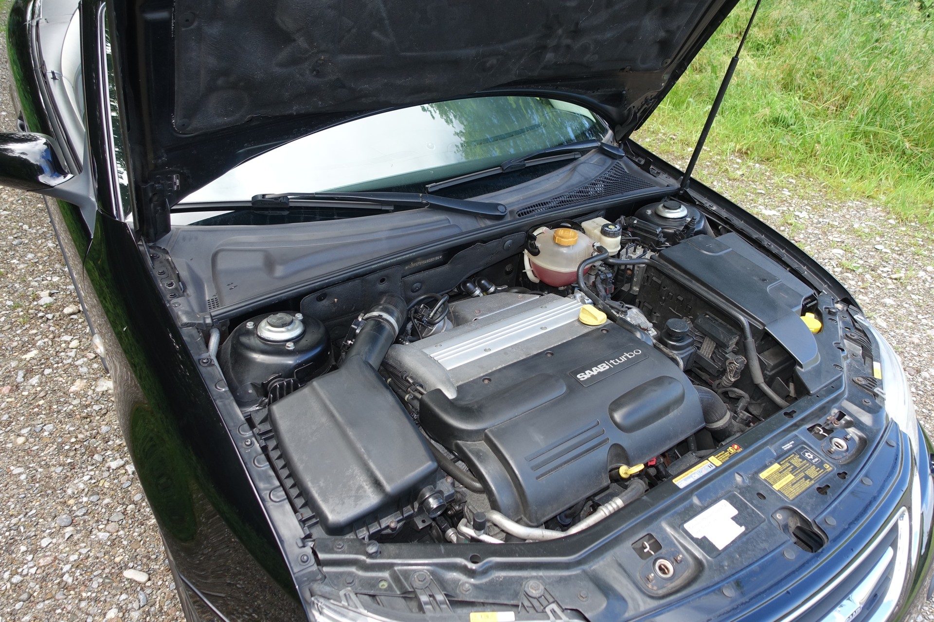 SAAB 9-3 2.0T Aero-image-14