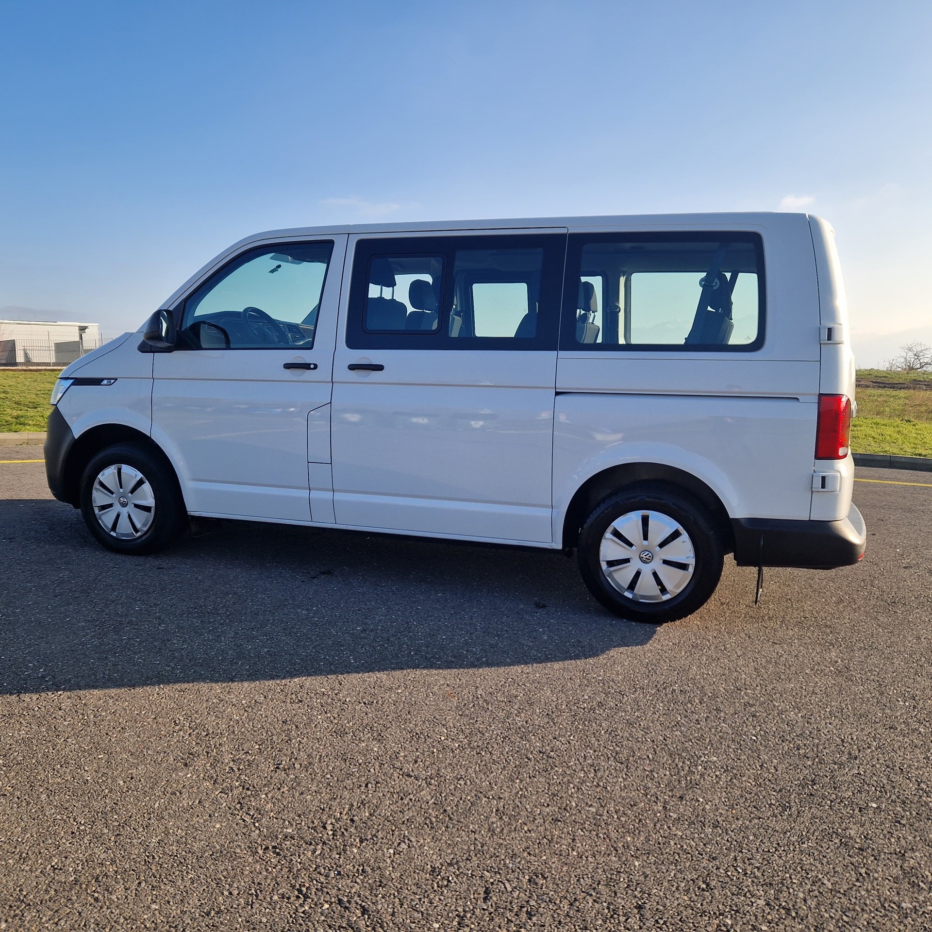 VW T6. 2.0 TDI-image-15