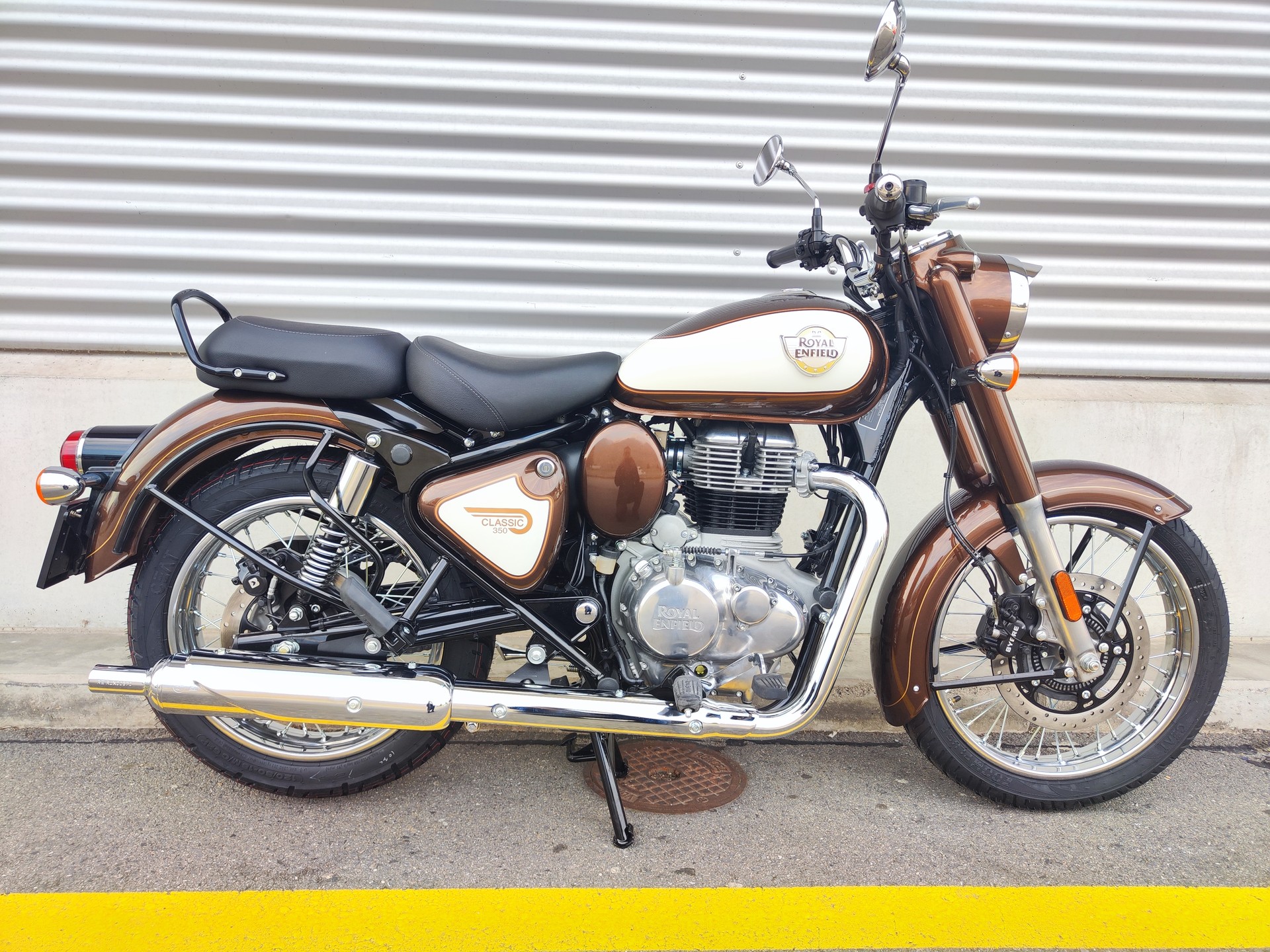 ROYAL ENFIELD Classic 350 Medallion Bronze-image-0