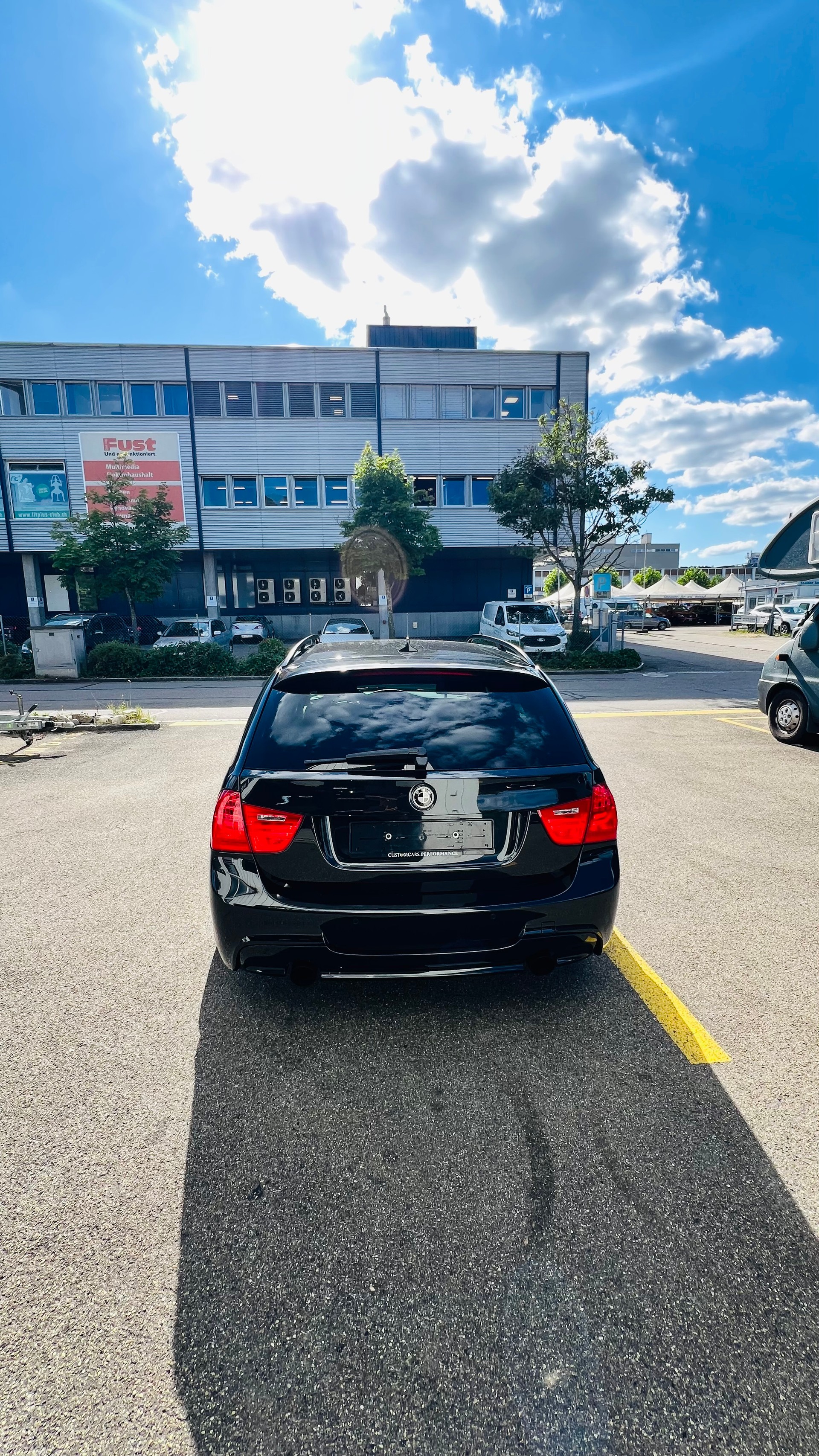 BMW 335i xDrive Touring Steptronic-image-6