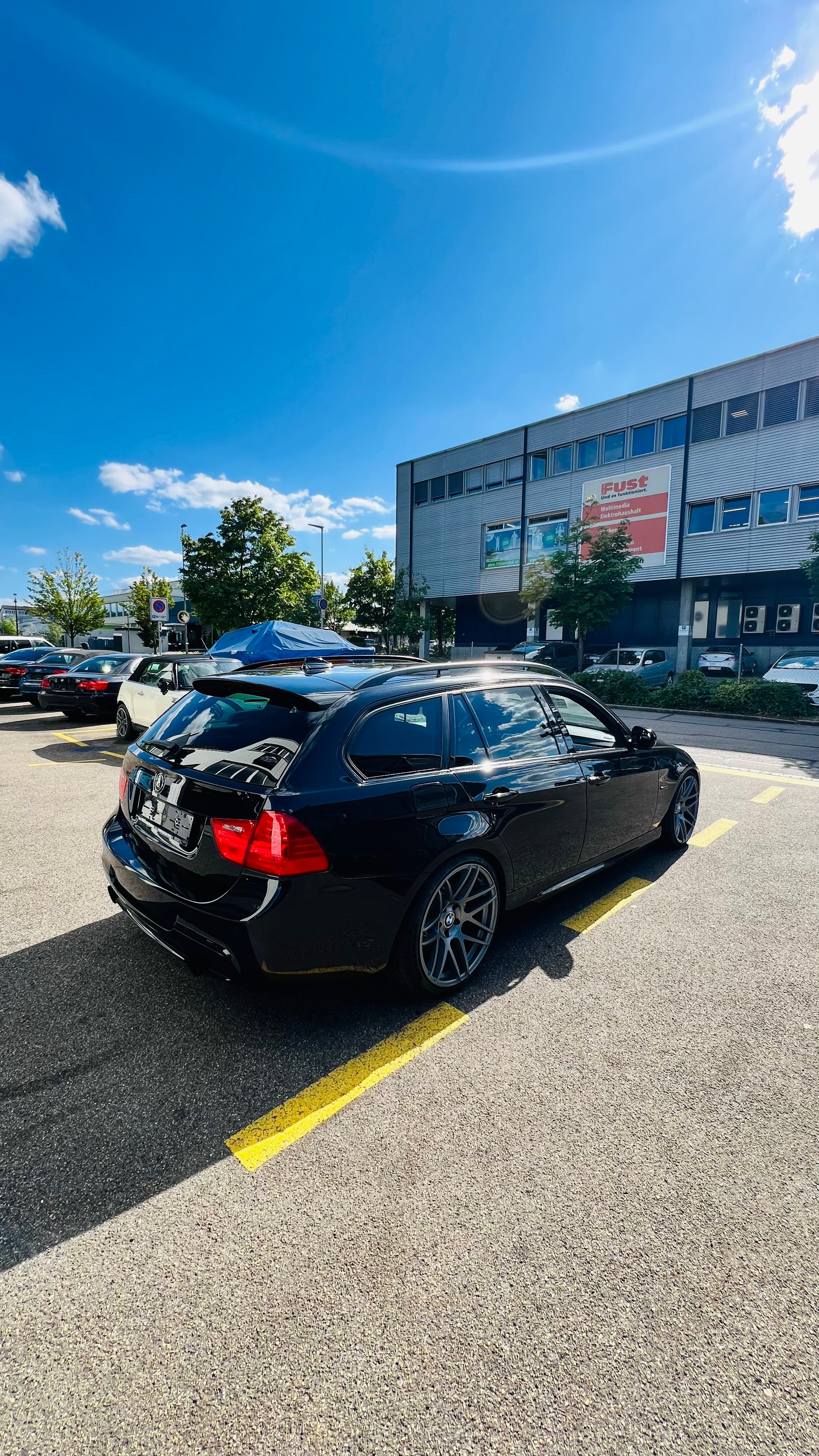 BMW 335i xDrive Touring Steptronic-image-7