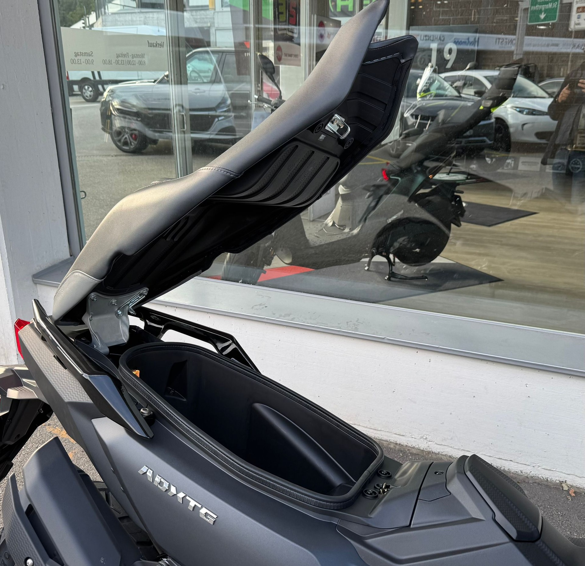 SYM ADX TG 400-image-4