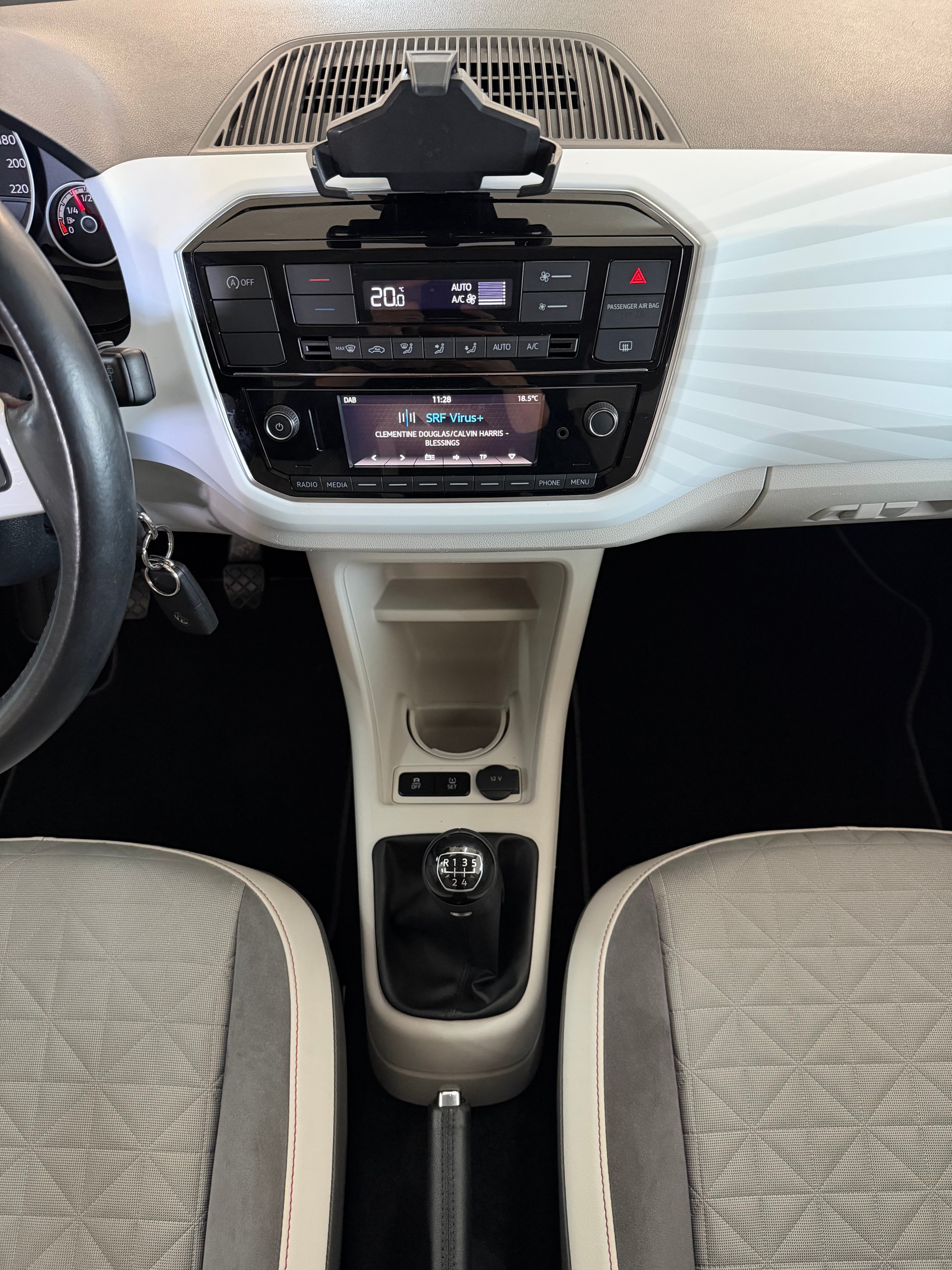 VW Up 1.0 TSI BMT beats-image-8