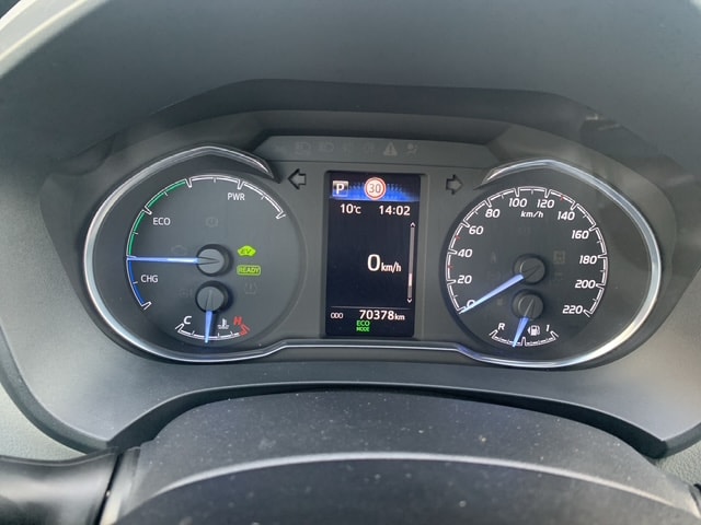 TOYOTA Yaris 1.5 VVT-i Hybrid Trend e-CVT-image-11